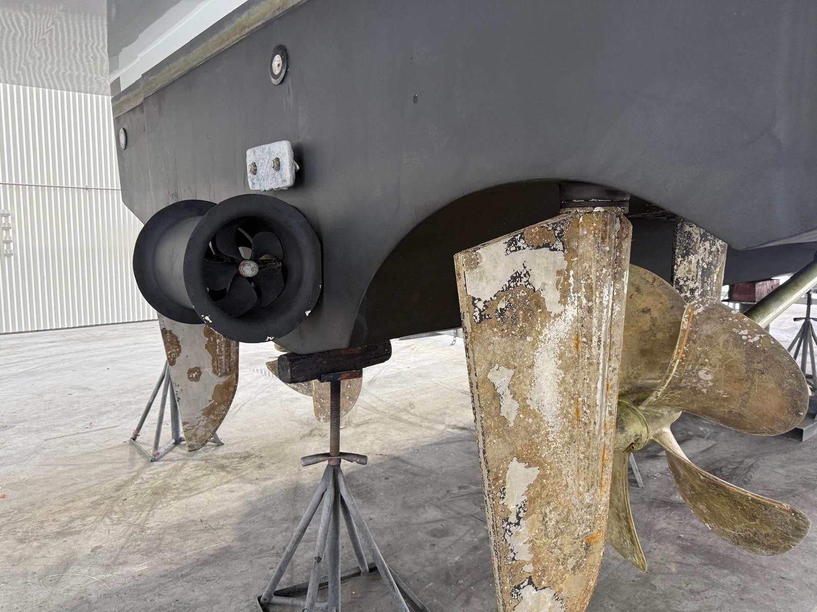 Riviera motor yacht propellor and rudder prior to Propspeed protective coating application