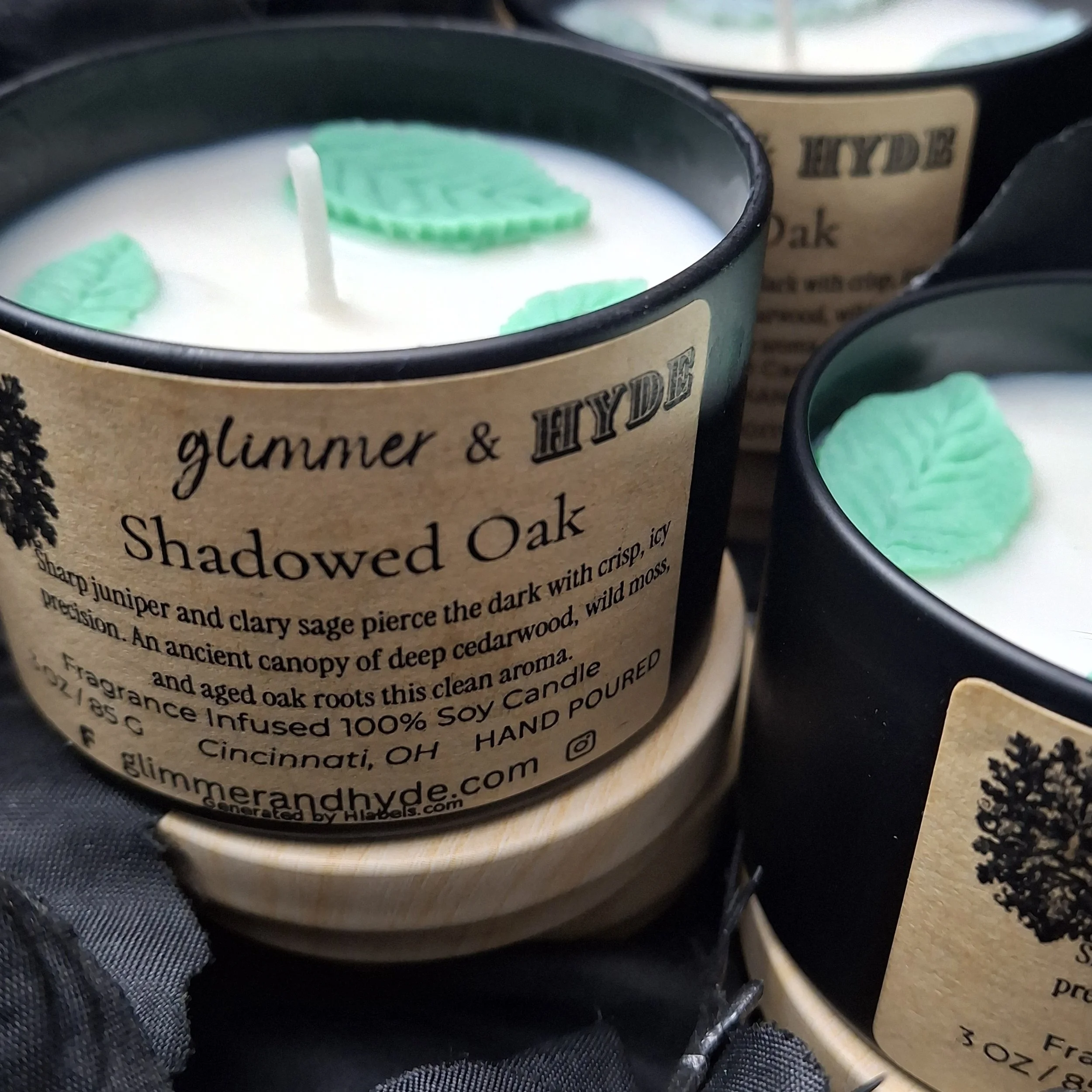 Shadowed Oak Candle