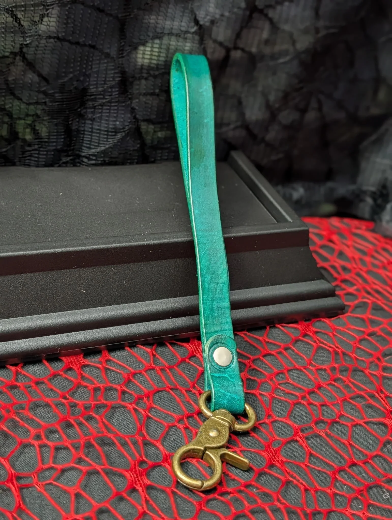 Elegant Leather Keychain with Metal Clasp