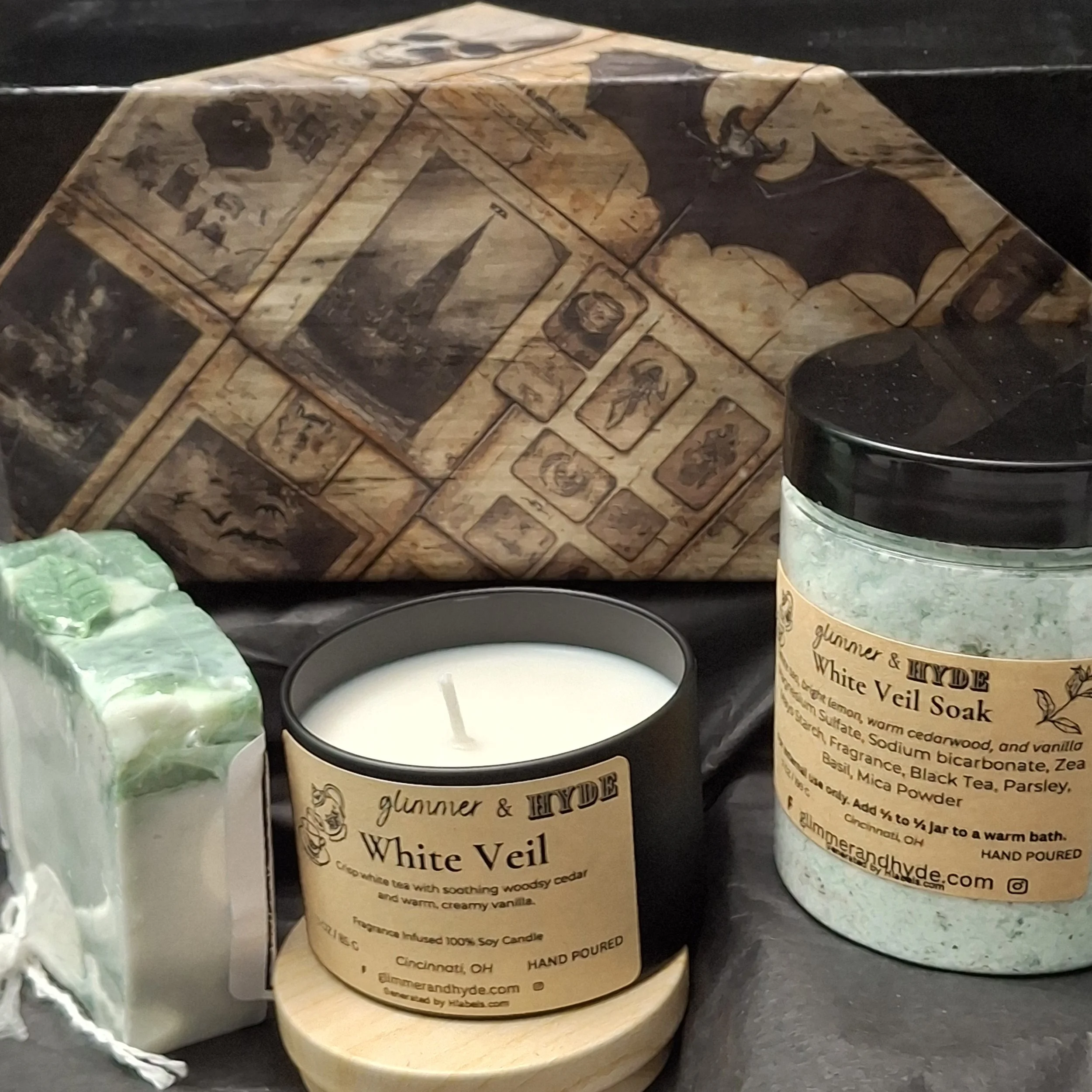 White Veil Gift Box