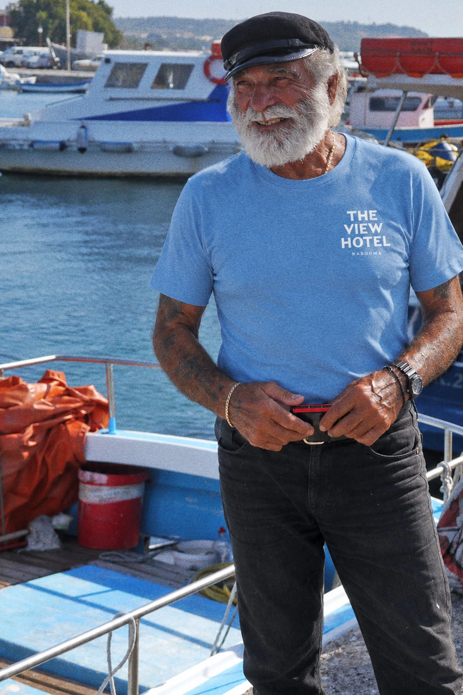 The-view-narooma-tvieww-beauty-tee-back-03.jpg