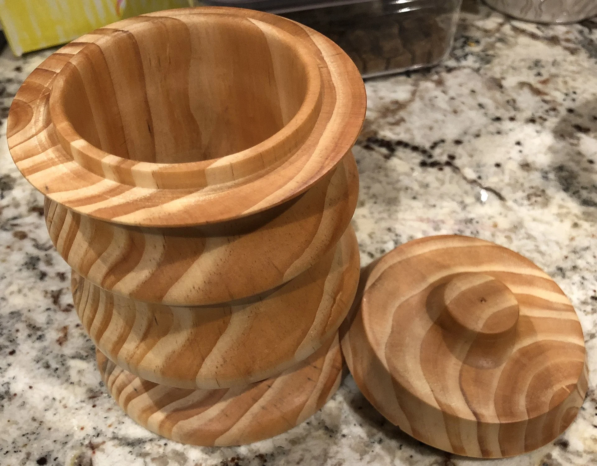 lidded_pot.jpg