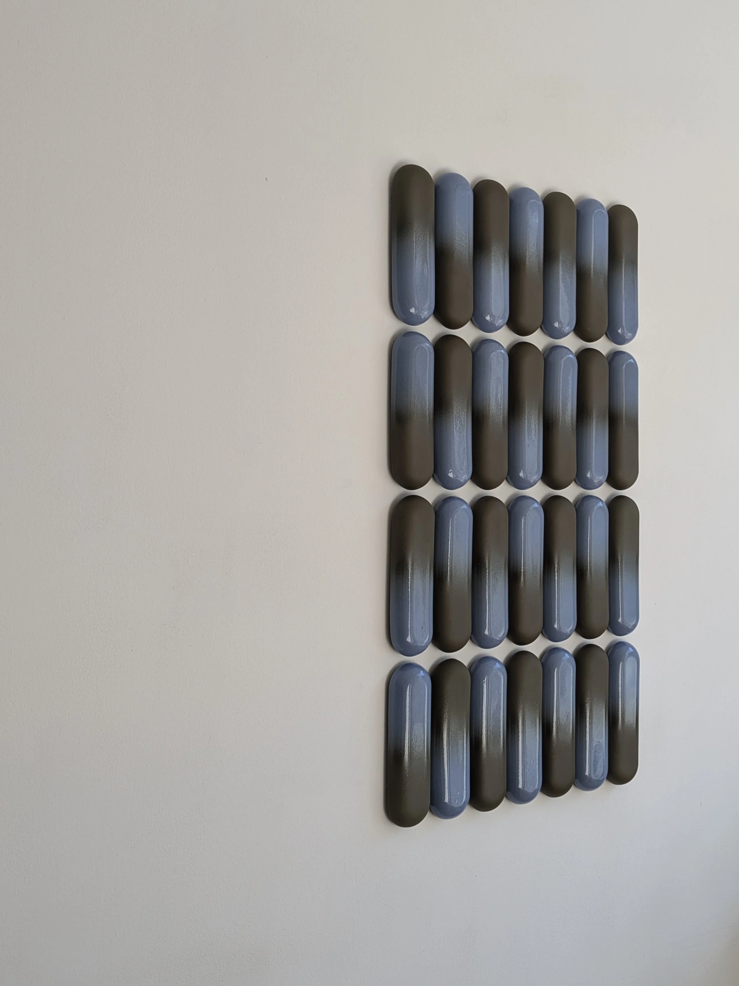 PILL twotone lavernder moss_03_©SanneKaal.jpg