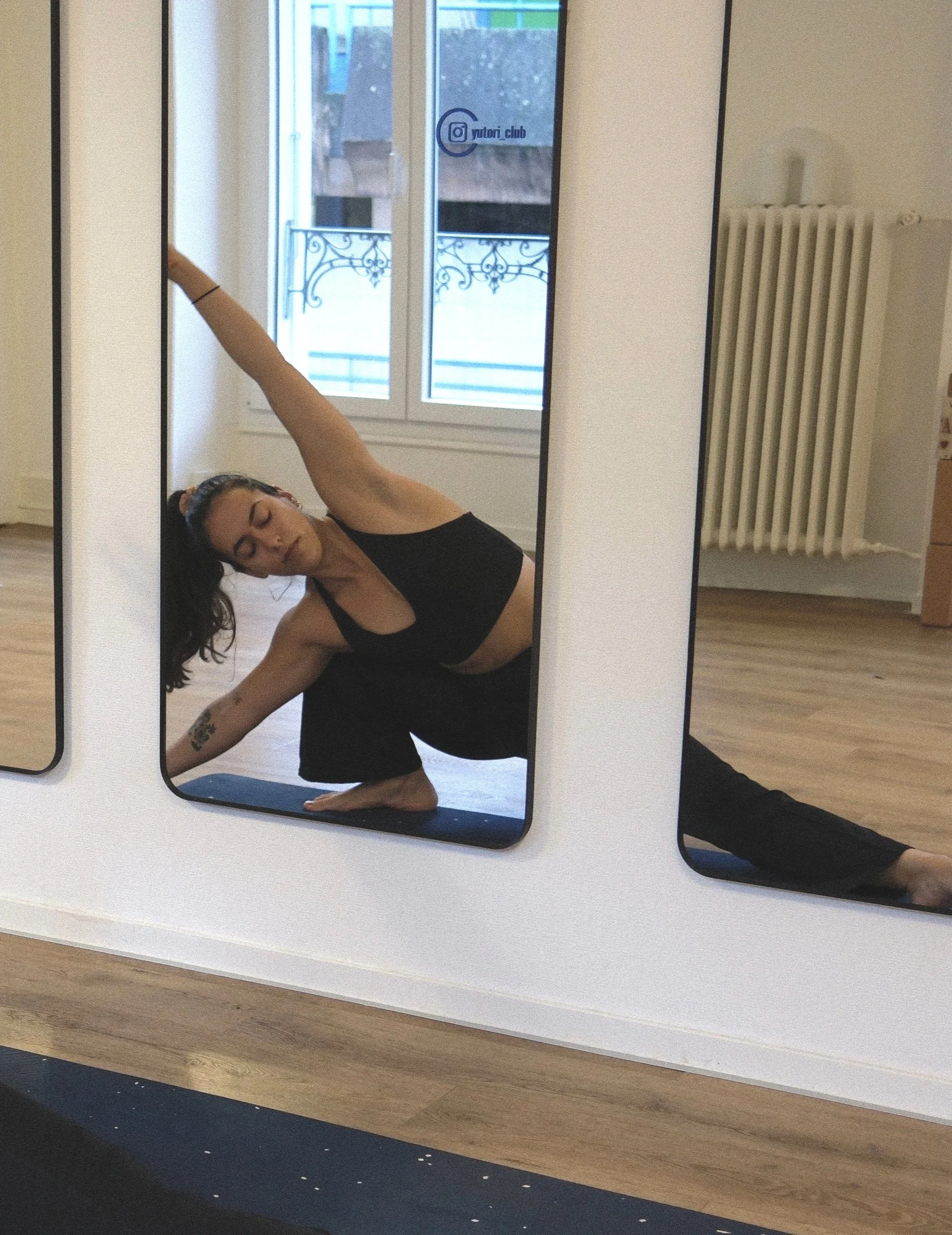 Mirjeta Yoga flexibility souplesse