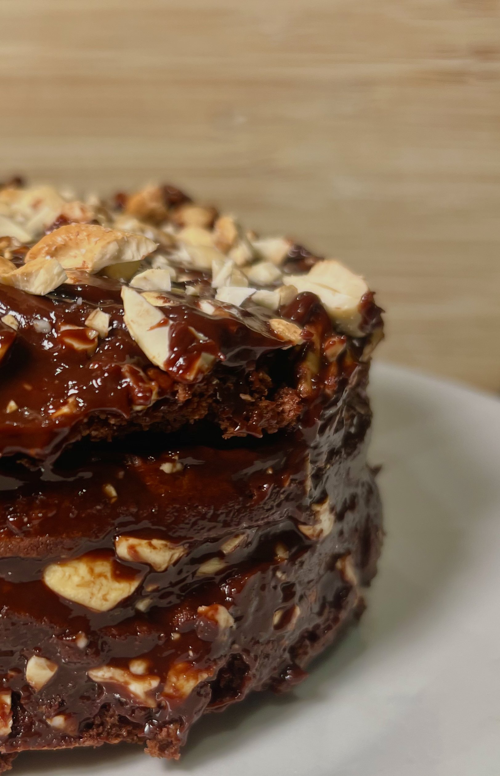 Cashew Nut & Dark Chocolate Cake