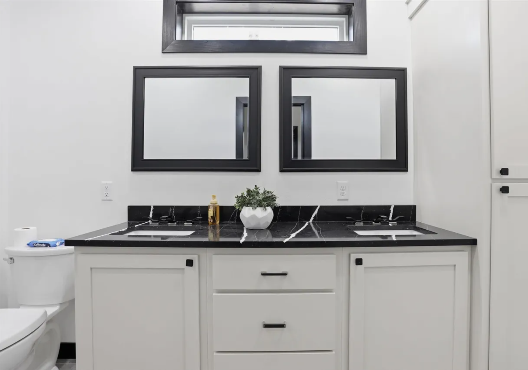 523 Bunyan Bathroom Sink