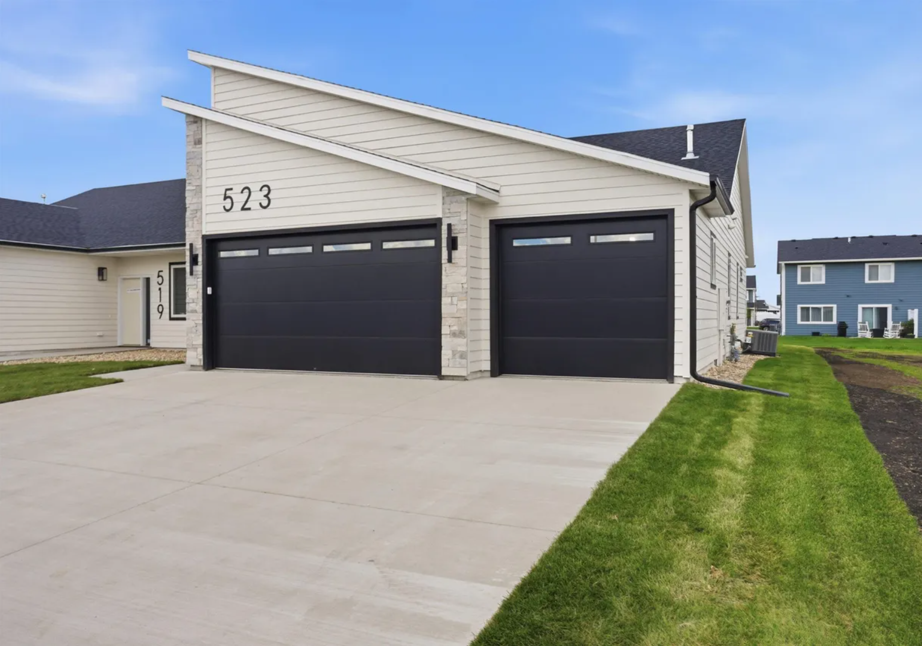 523 Bunyan Front Exterior