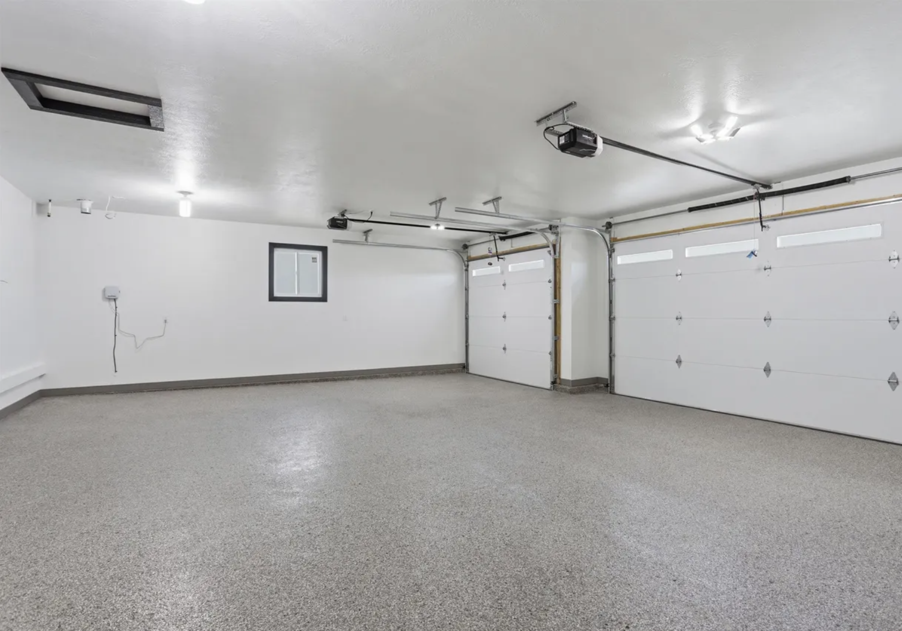 523 Bunyan Garage