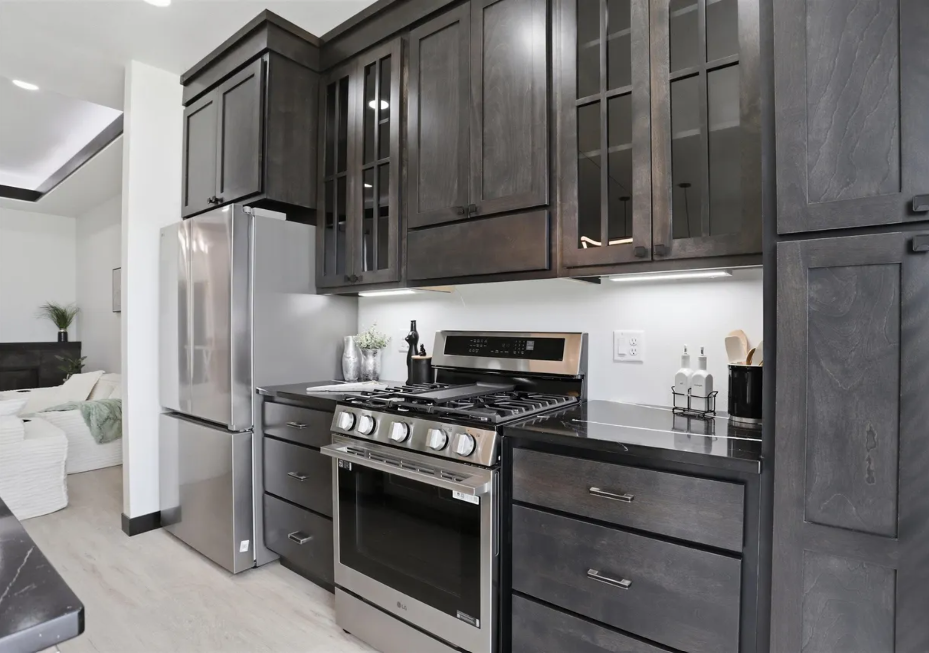 523 Bunyan Kitchen and Range