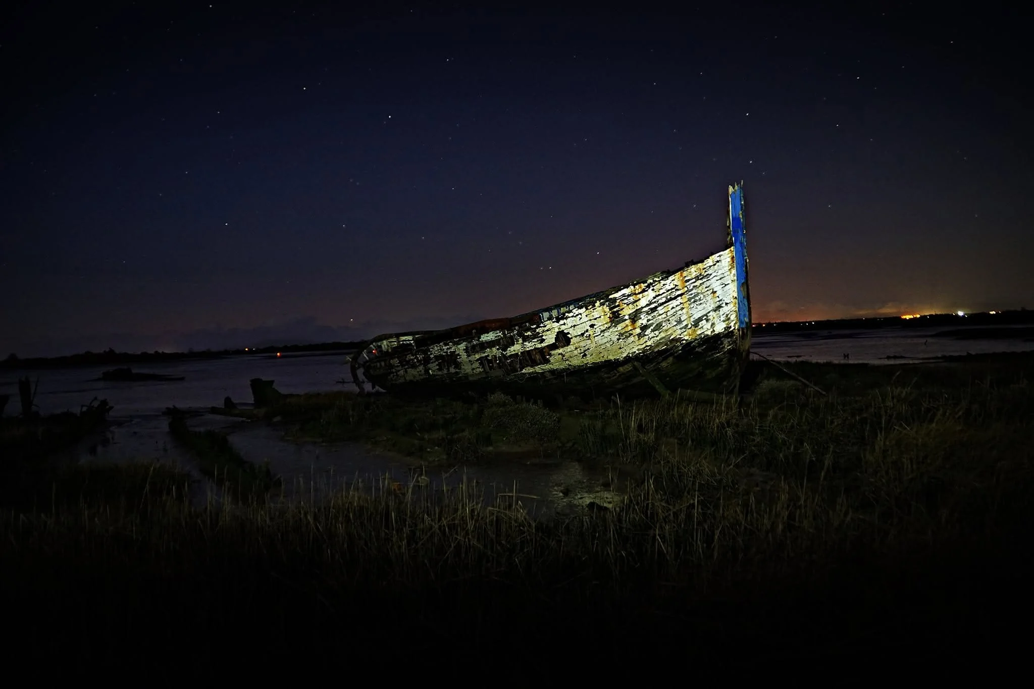 boatnightsky.jpg