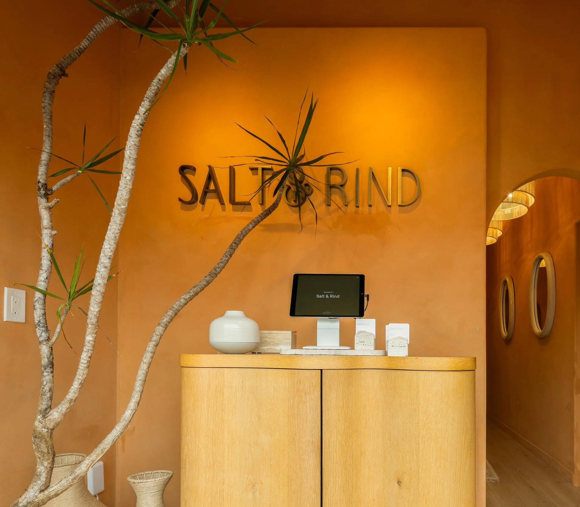 Salt & Rind skincare studio reception in La Jolla, California.