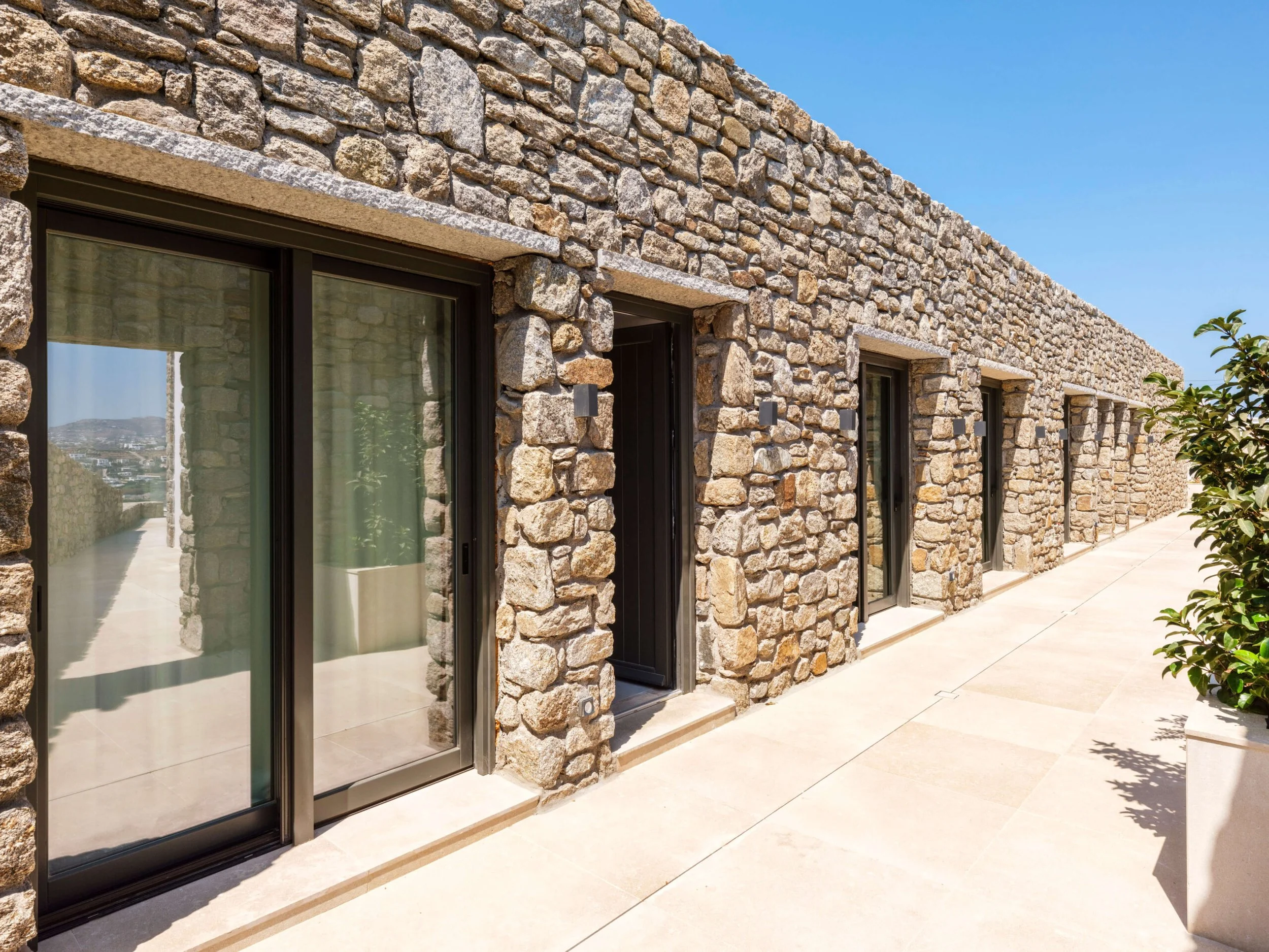 PRIVATE_VILLA_IN_MYKONOS_15-scaled.jpg