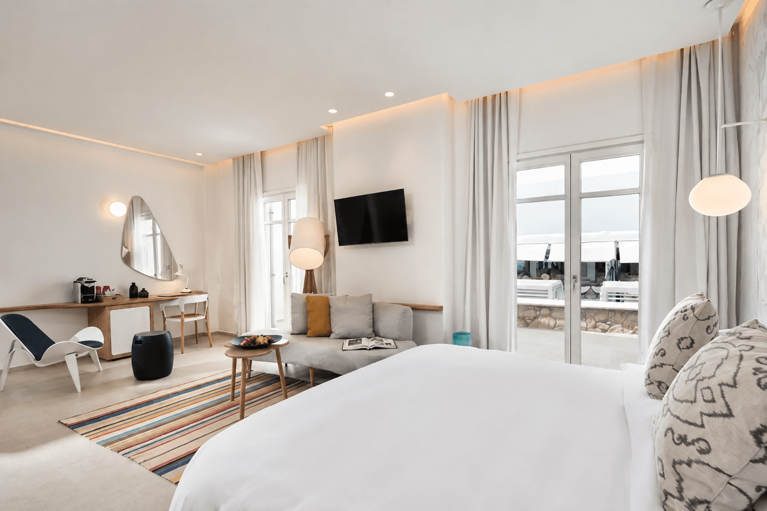 MYCONIAN_KYMA_HOTEL_2.png