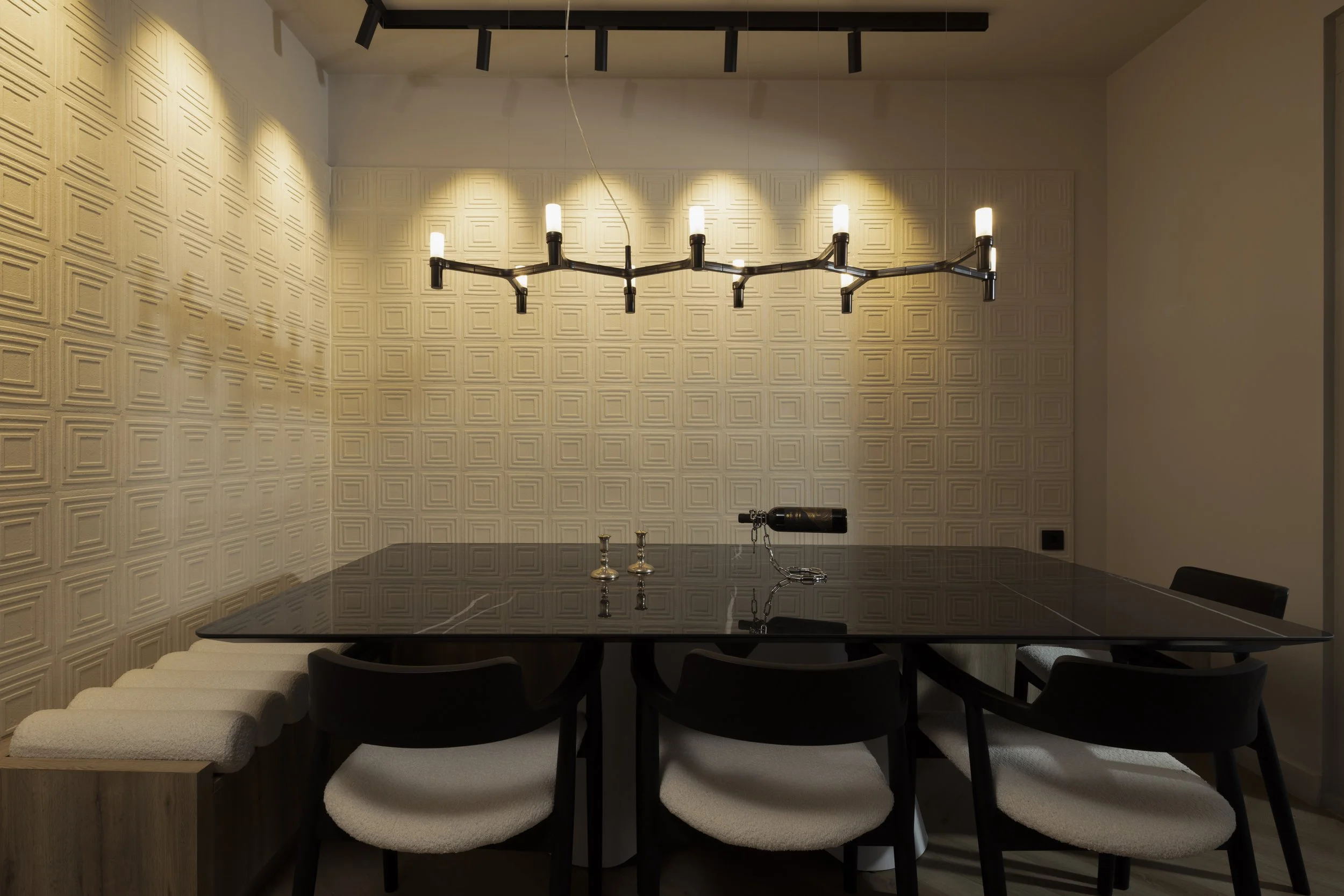 3.DINING-ROOM-1.jpg