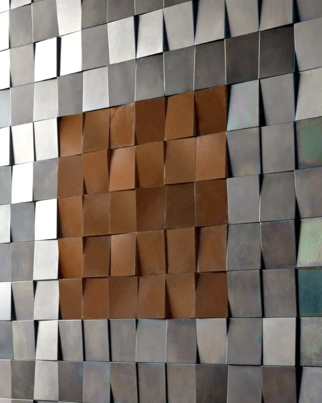 De-Castelli-Surfaces-Gallery-23.webp