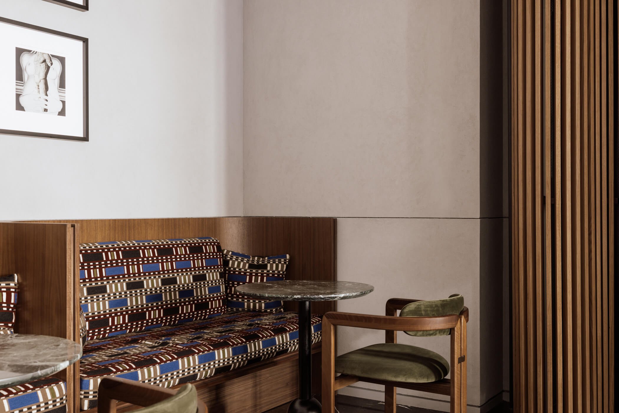 perianth_hotel_1248-Edit_lowres.jpg