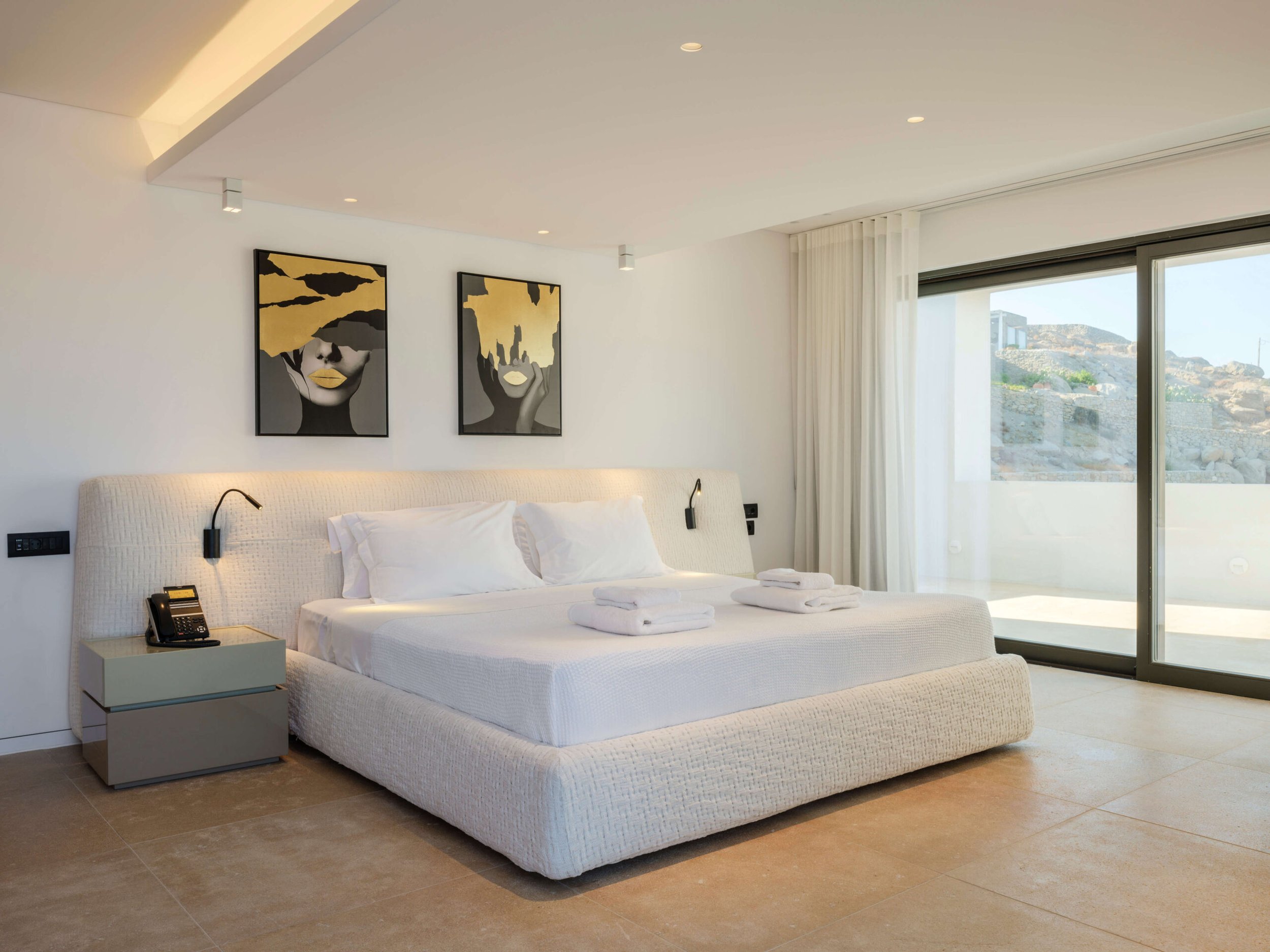 PRIVATE_VILLA_IN_MYKONOS_75-scaled.jpg