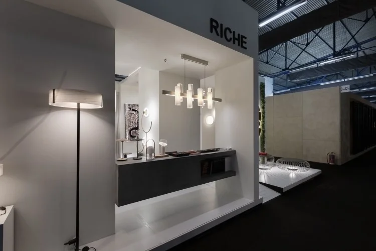 RICHE-100-HOTEL-SHOW-K.webp