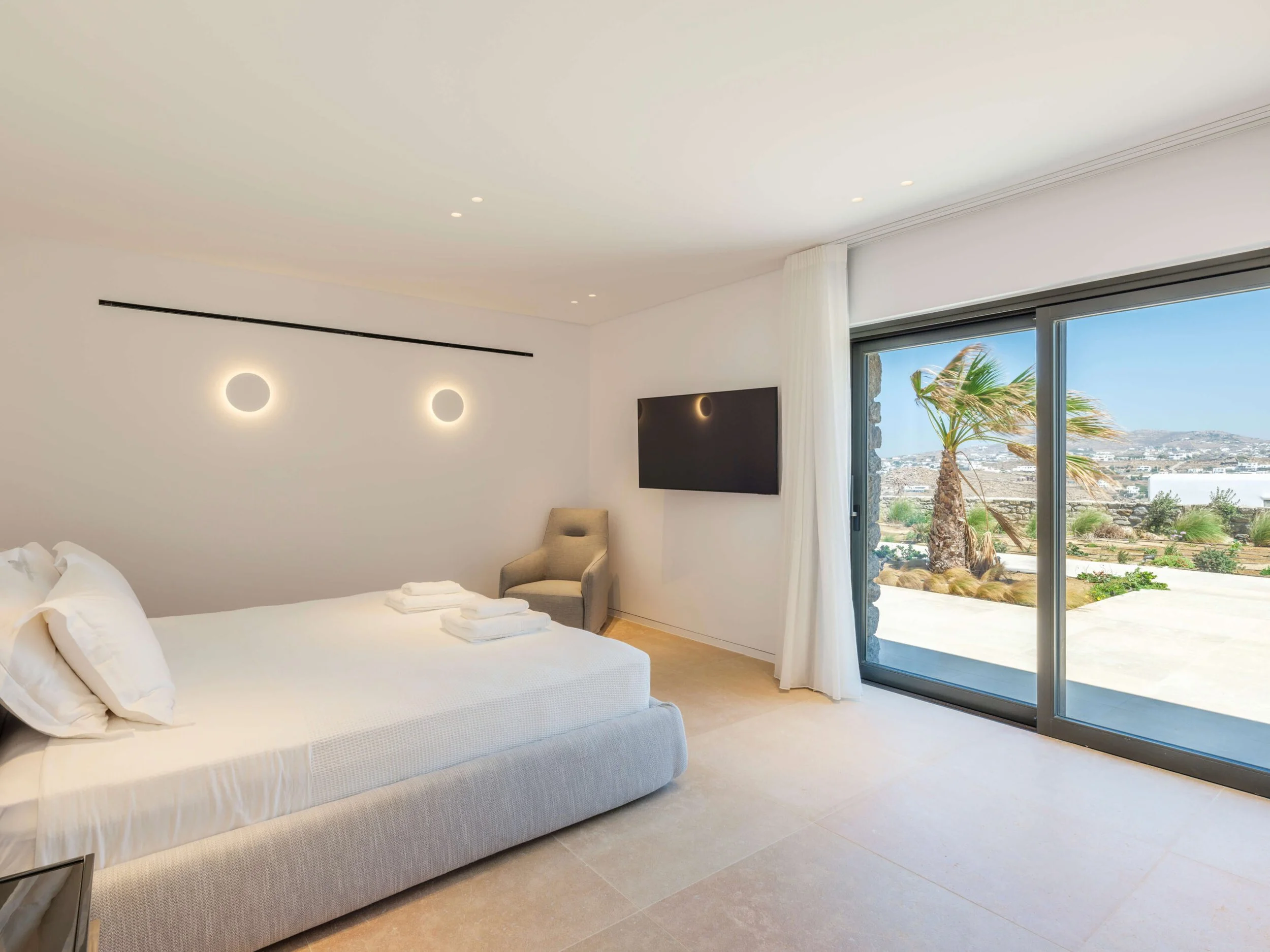 PRIVATE_VILLA_IN_MYKONOS_36-scaled.jpg