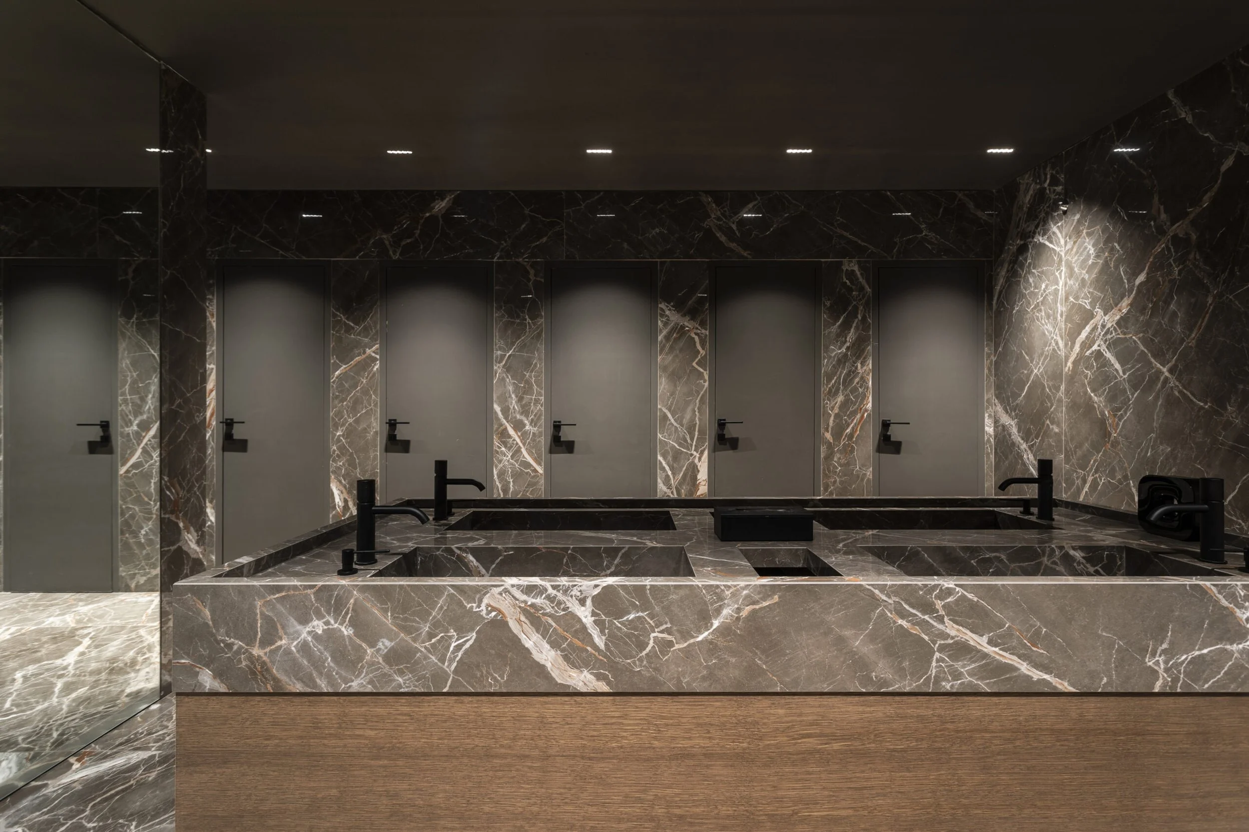 VIP_LOUNGE_PAO_BC_7.jpg