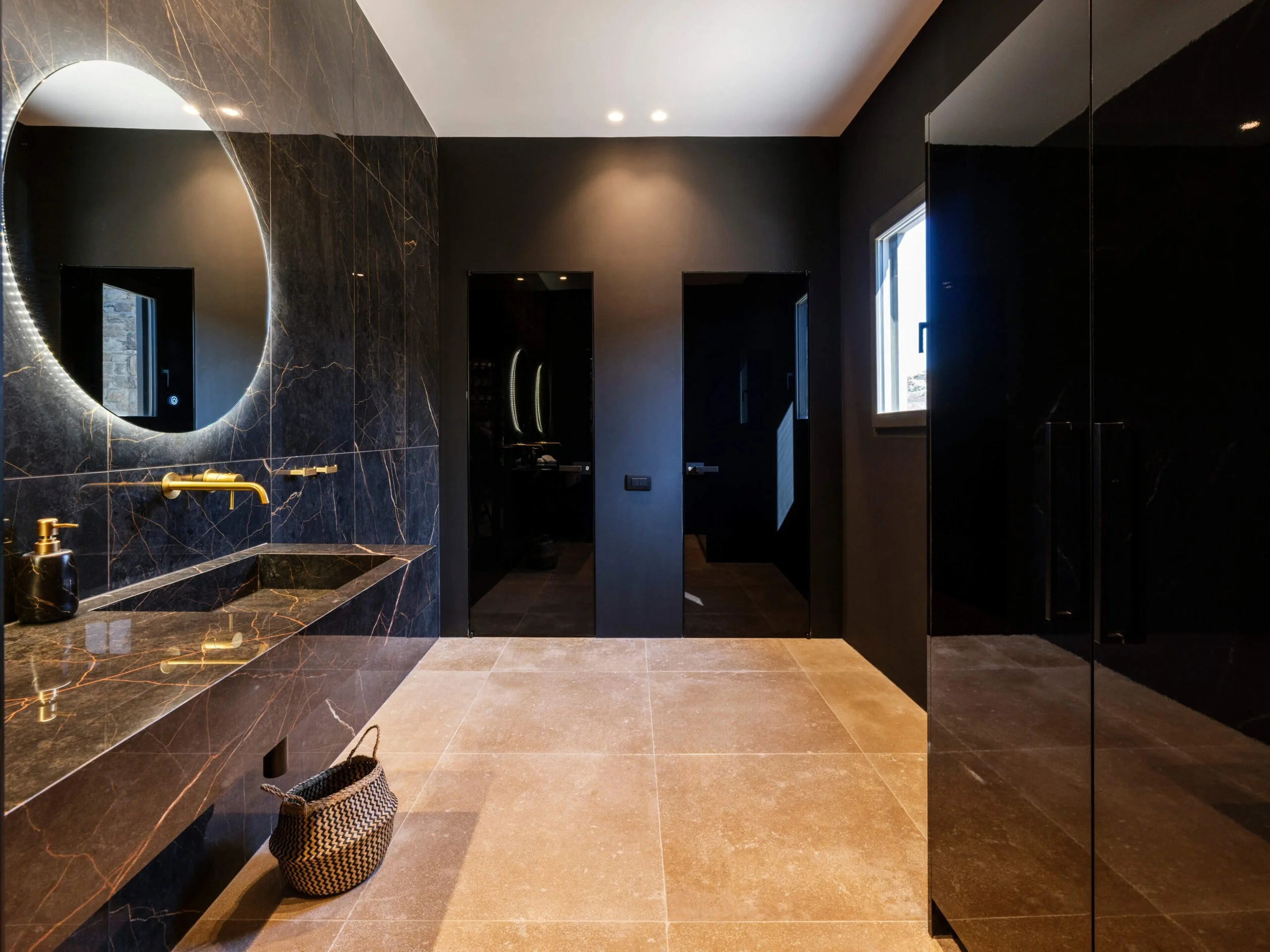 PRIVATE_VILLA_IN_MYKONOS_64-scaled.jpg