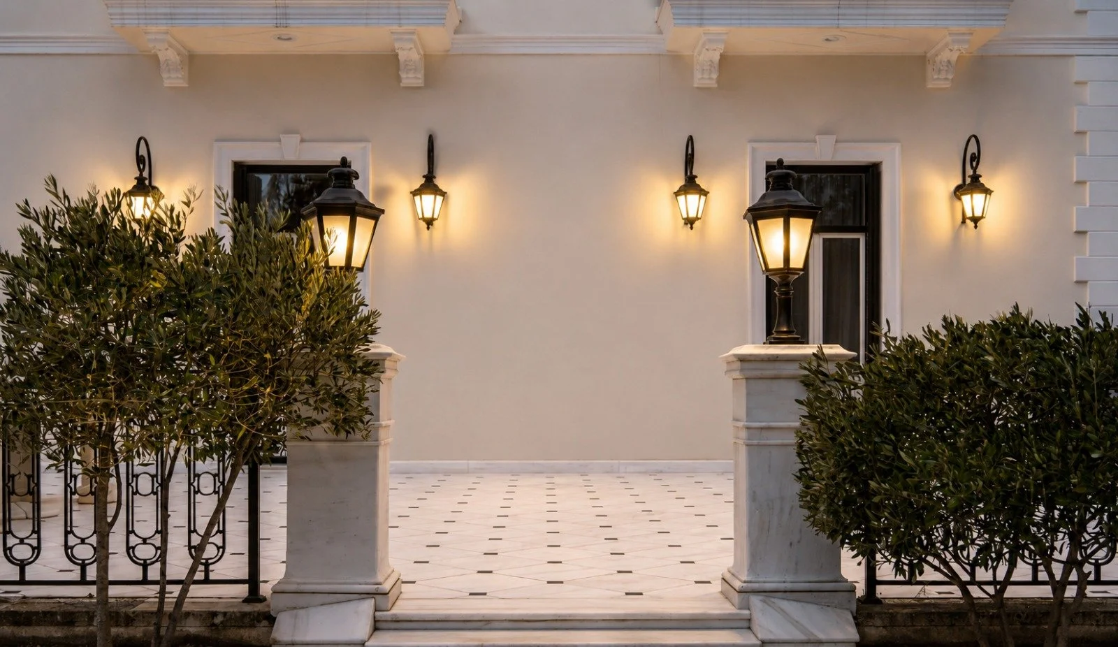 Mansion-in-kifissia-outdoor-2.jpg