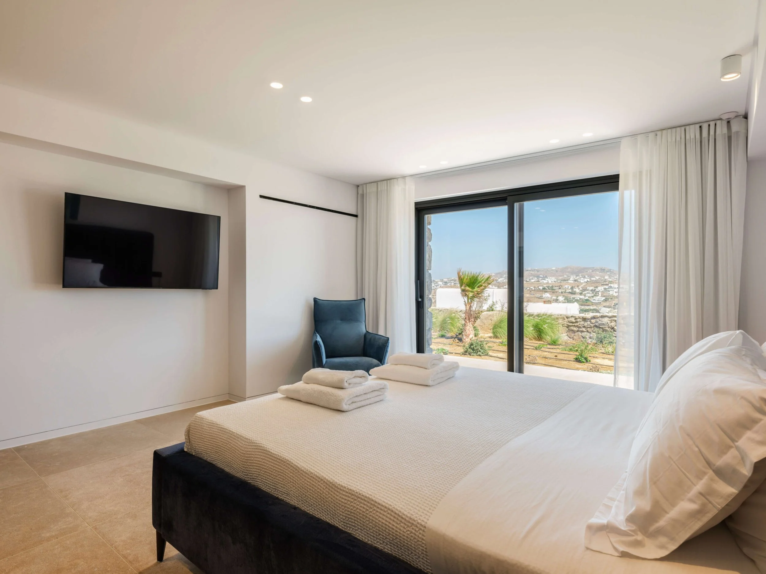 PRIVATE_VILLA_IN_MYKONOS_43-scaled.jpg