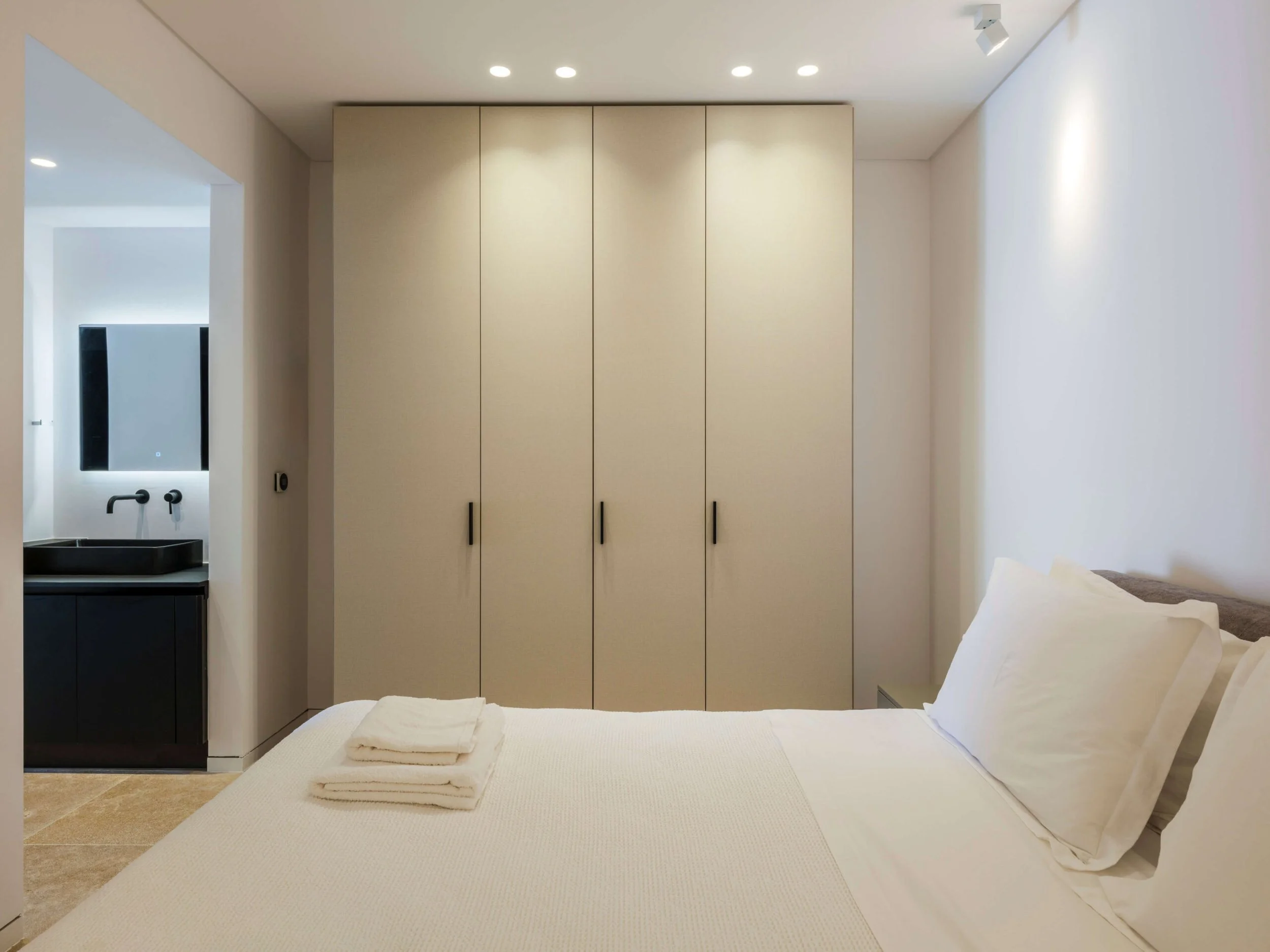 PRIVATE_VILLA_IN_MYKONOS_51-scaled.jpg