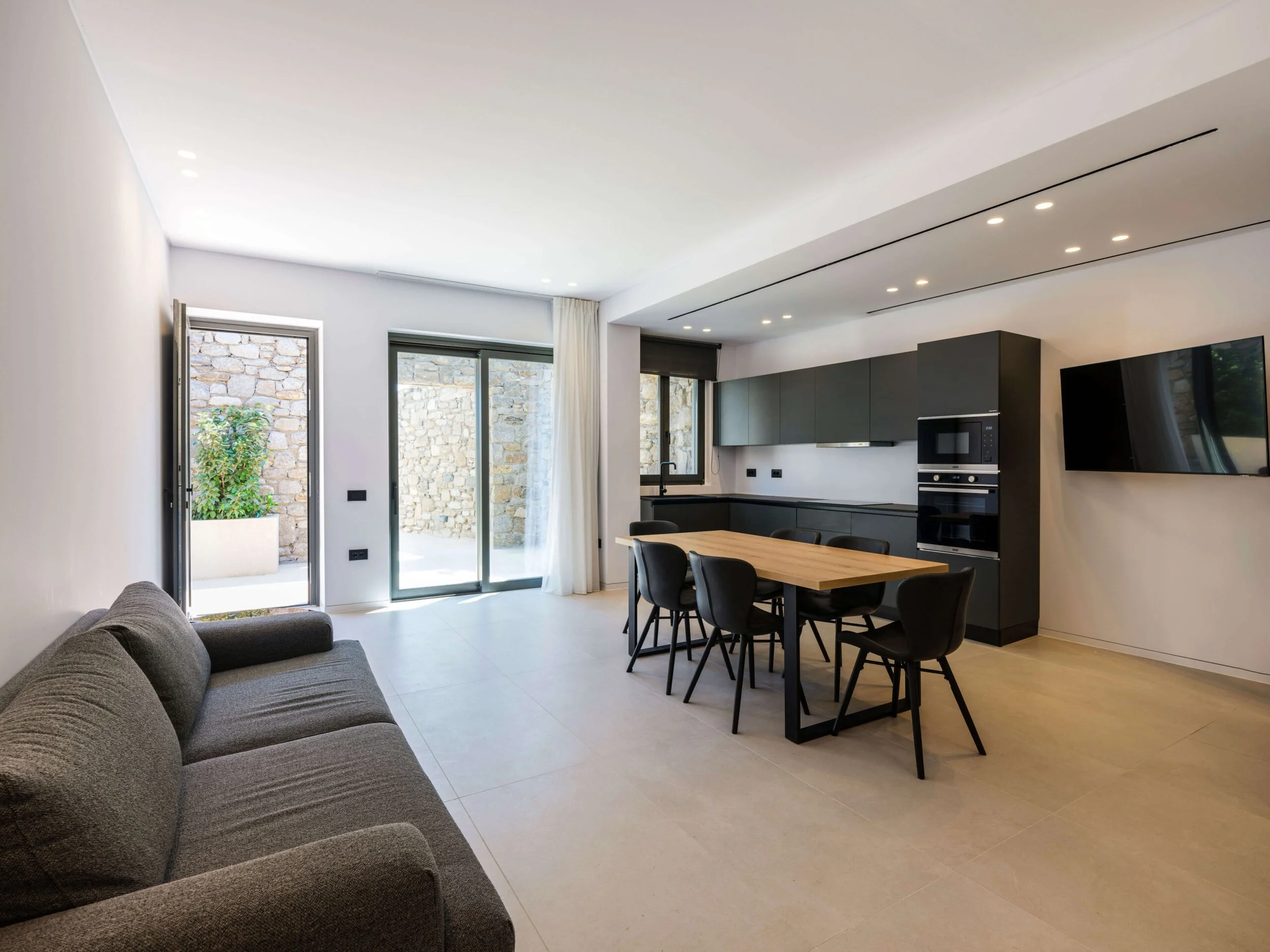 PRIVATE_VILLA_IN_MYKONOS_10-scaled.jpg