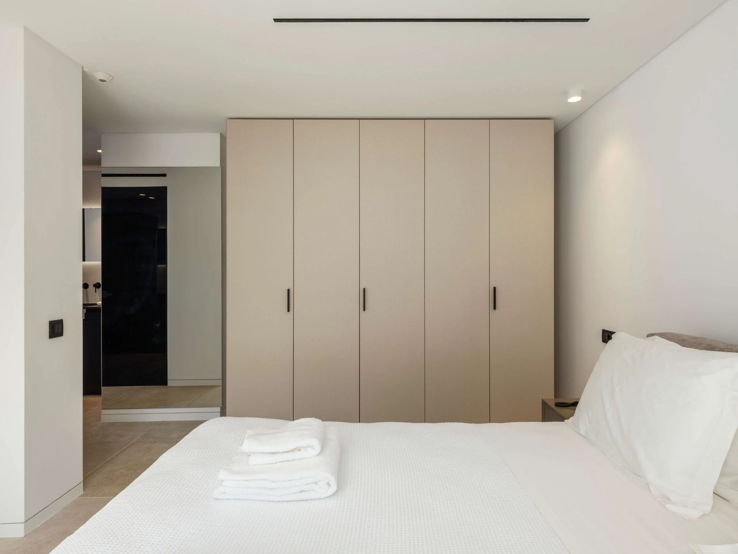 PRIVATE_VILLA_IN_MYKONOS_56-scaled.jpg