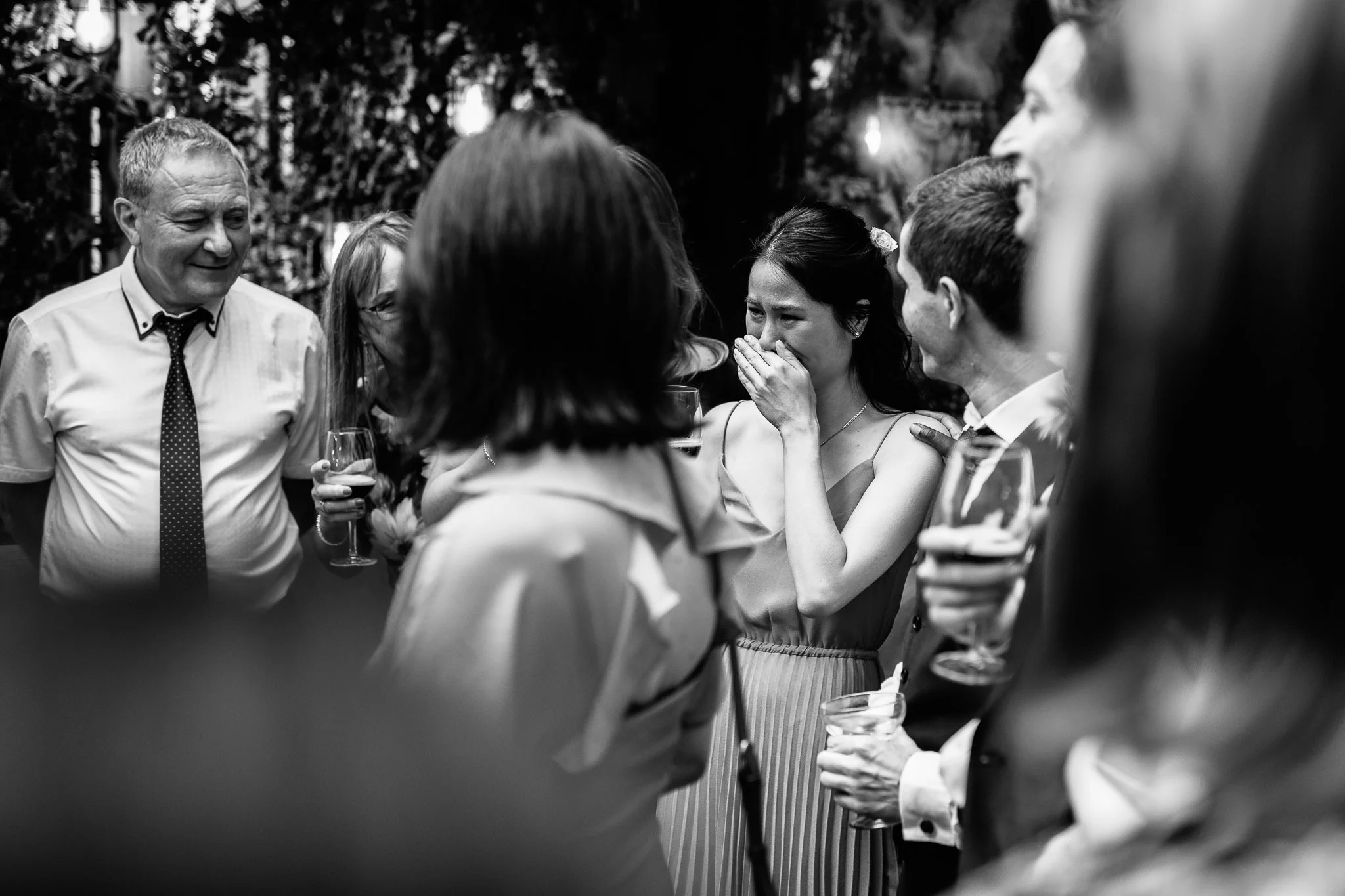  Sister of the Bride overcome with emotion 