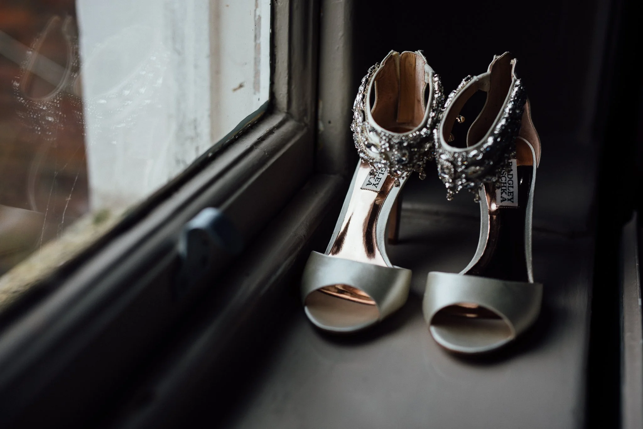  Bride’s wedding shoes 