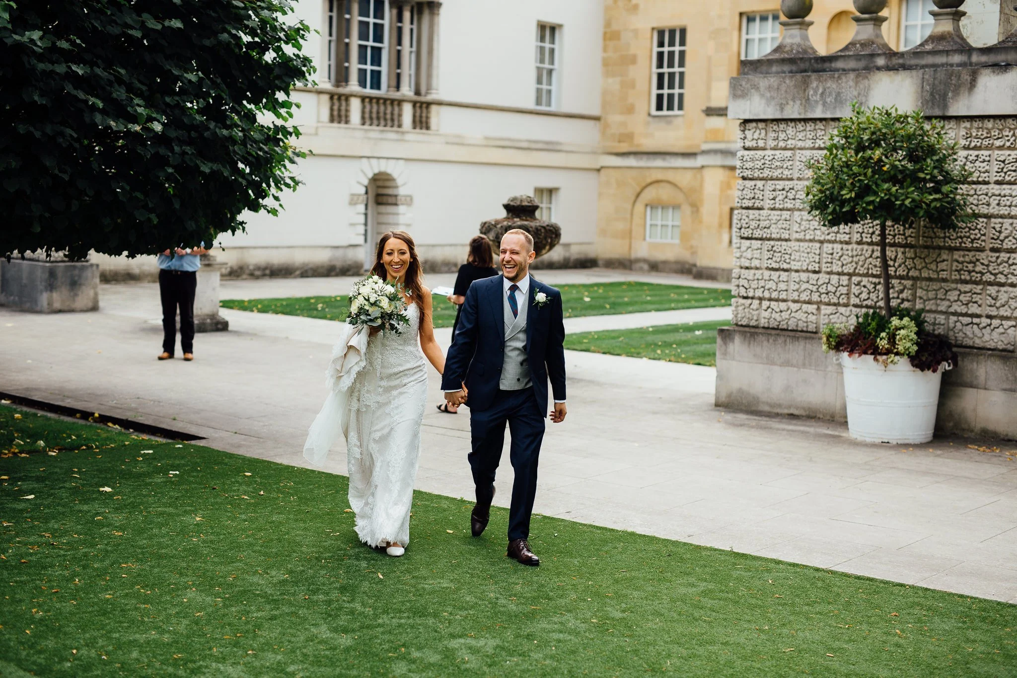  Bride and Groom walk to the wedding breakfast 