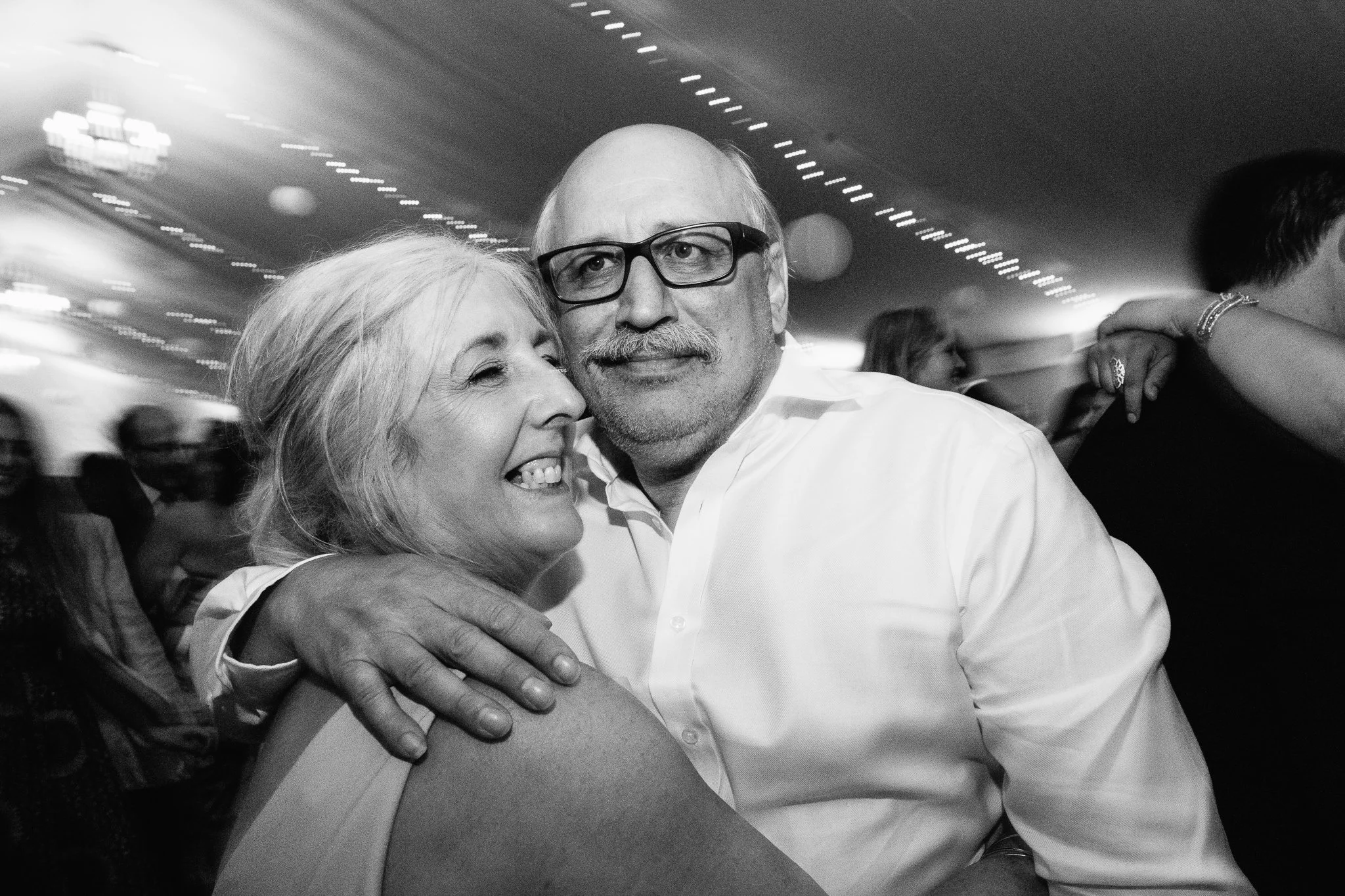  Father of the Bride dancing with the Mother of the Bride 