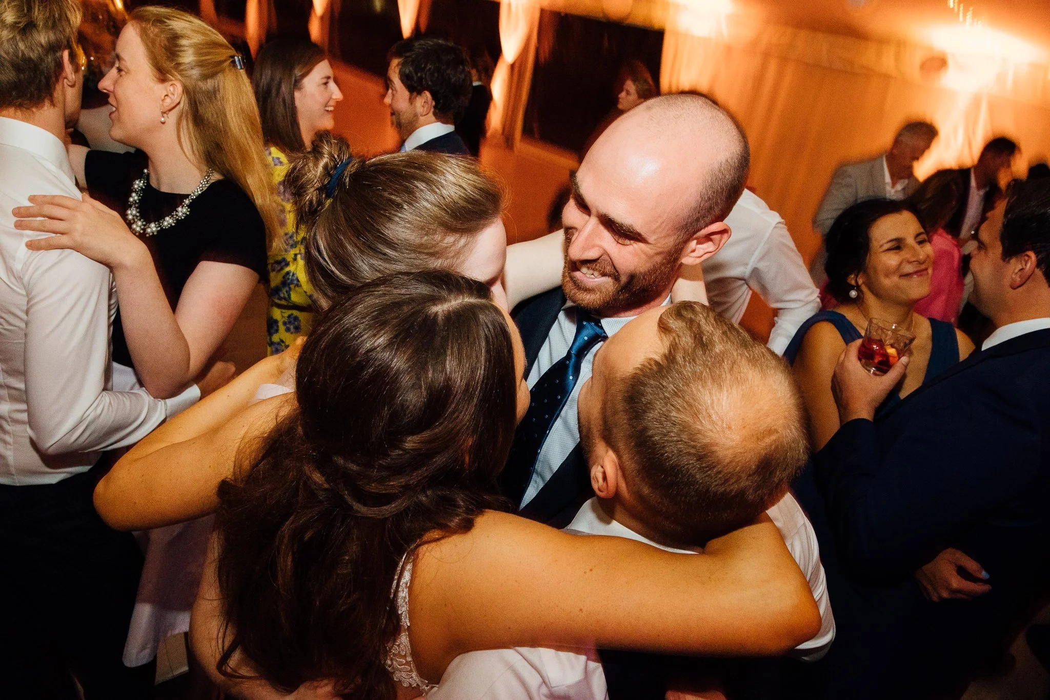  Wedding party of the dance floor 
