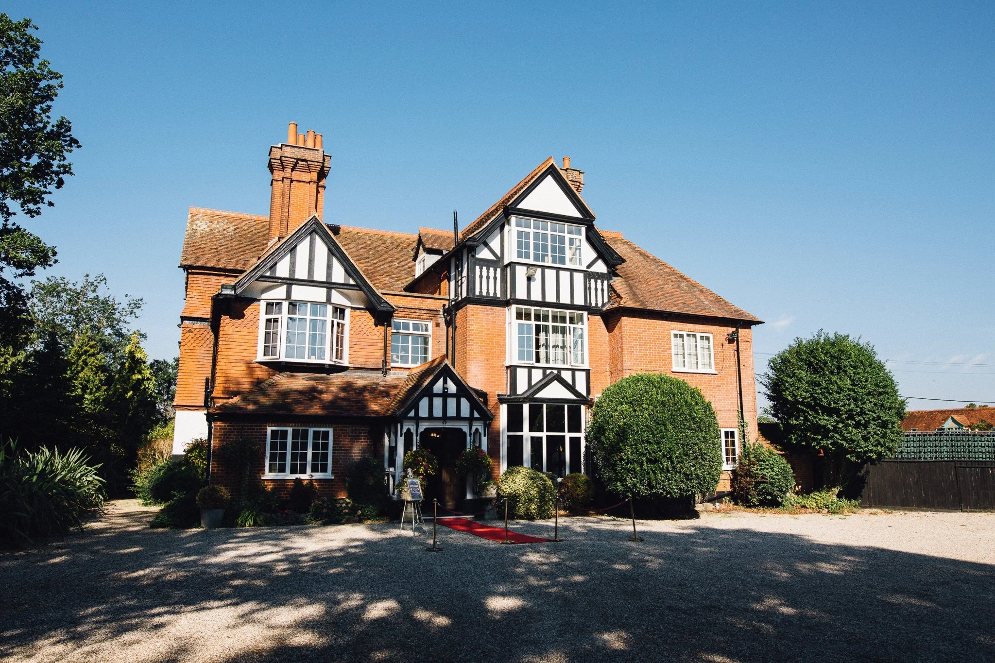  Front of Trunkwell House in Berkshire 