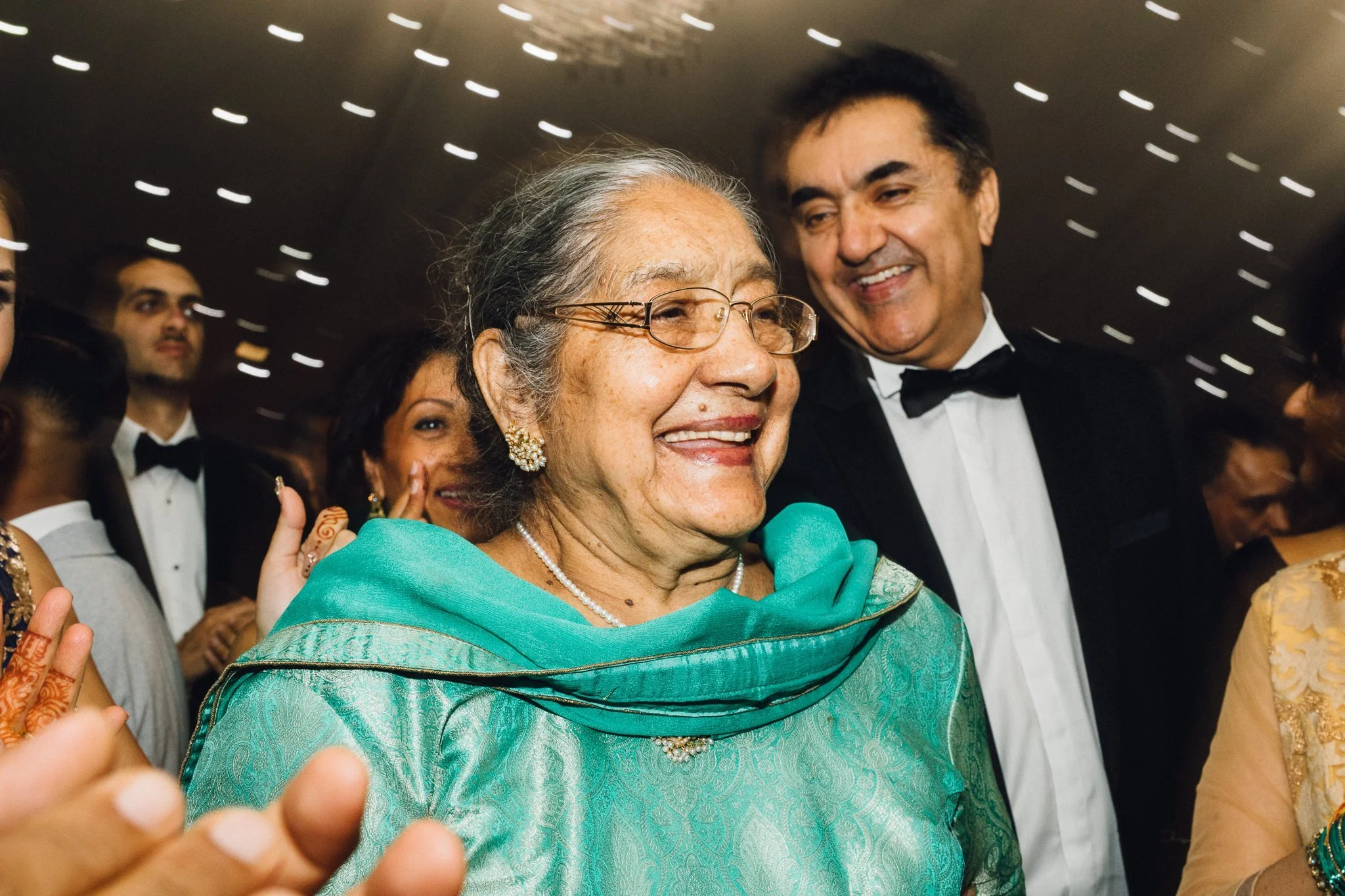  Elderly guest dancing 