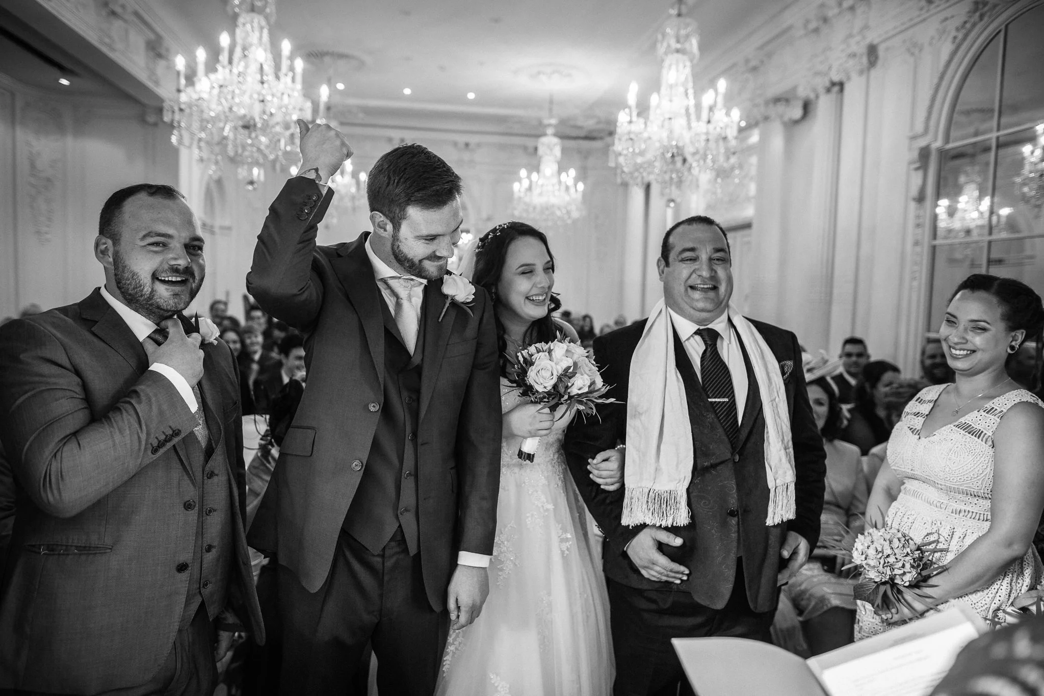  Groom gives a thumbs up 