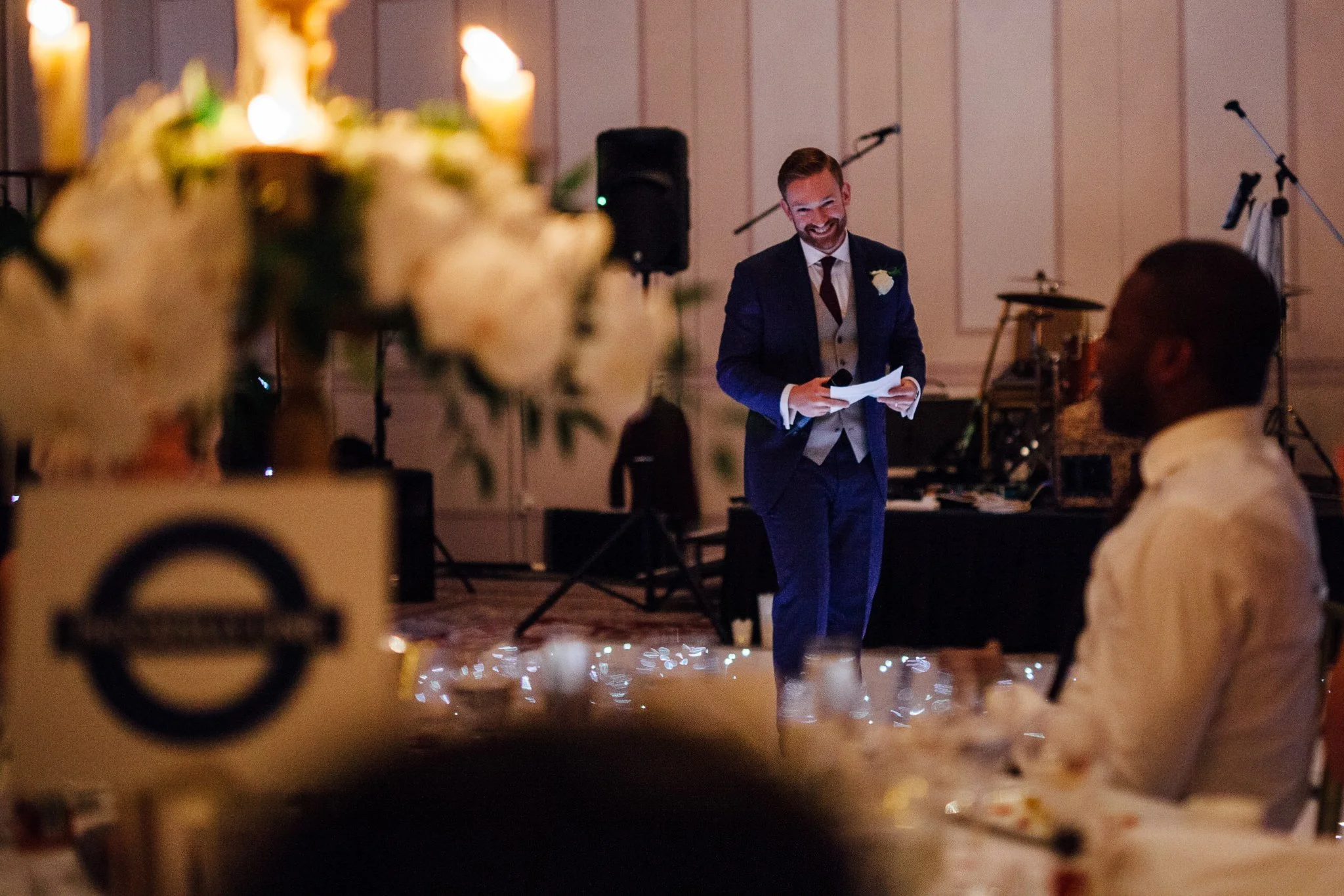  Groom making a speech 