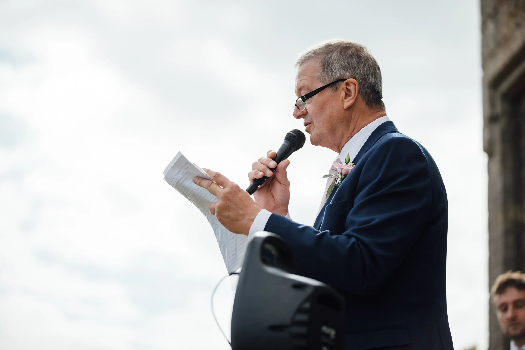  father of the bride giving a speech 