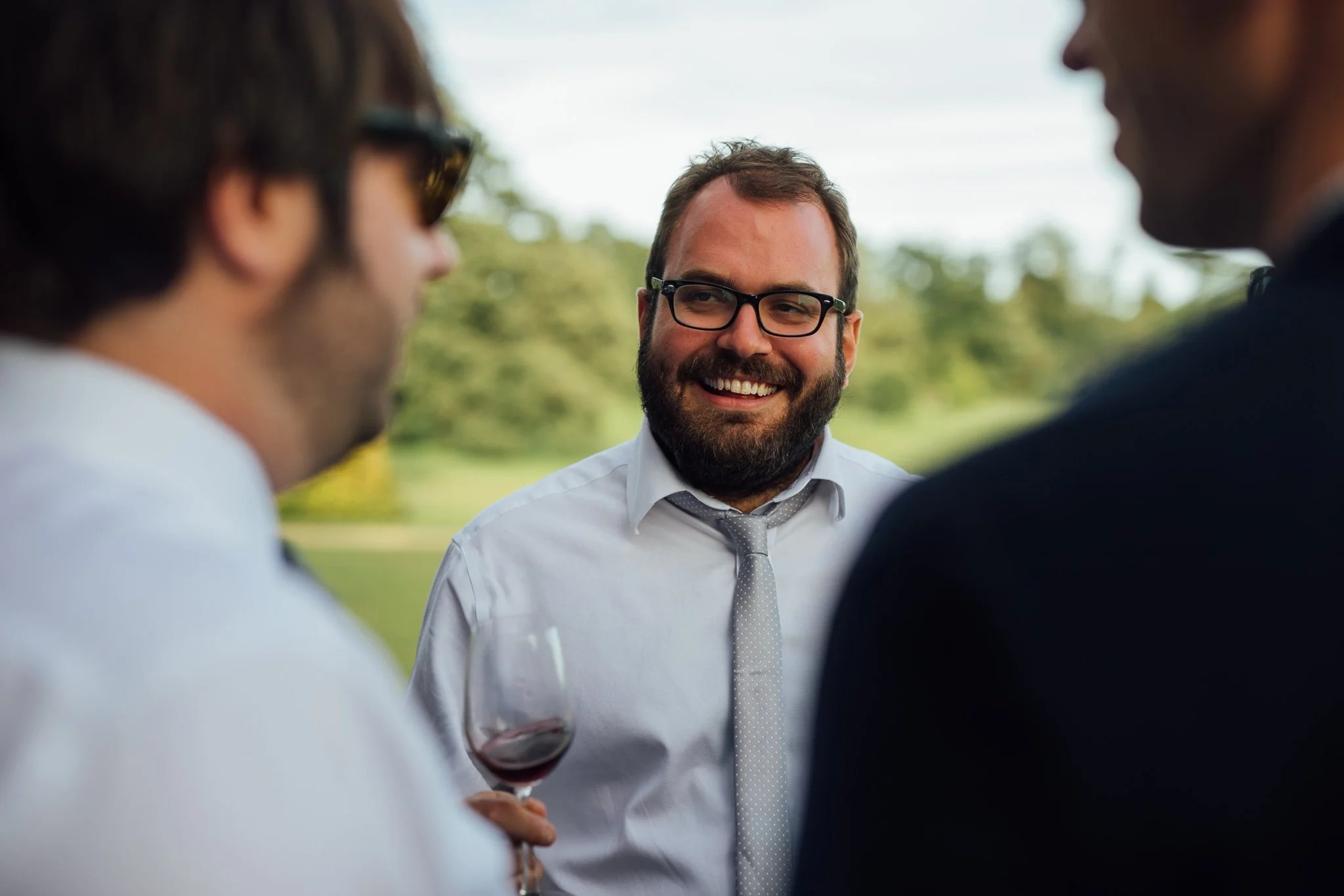  Wedding guest smiles 