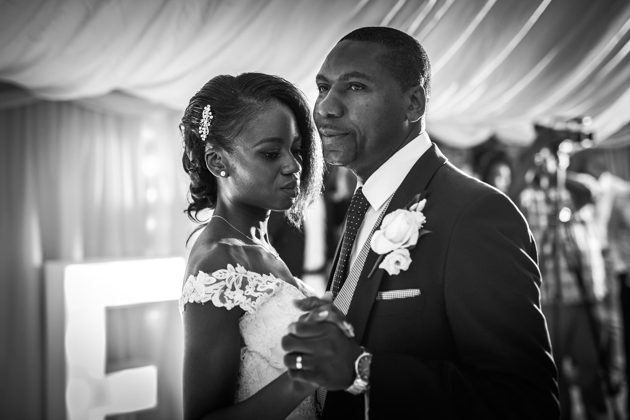  Bride and Groom first dance 