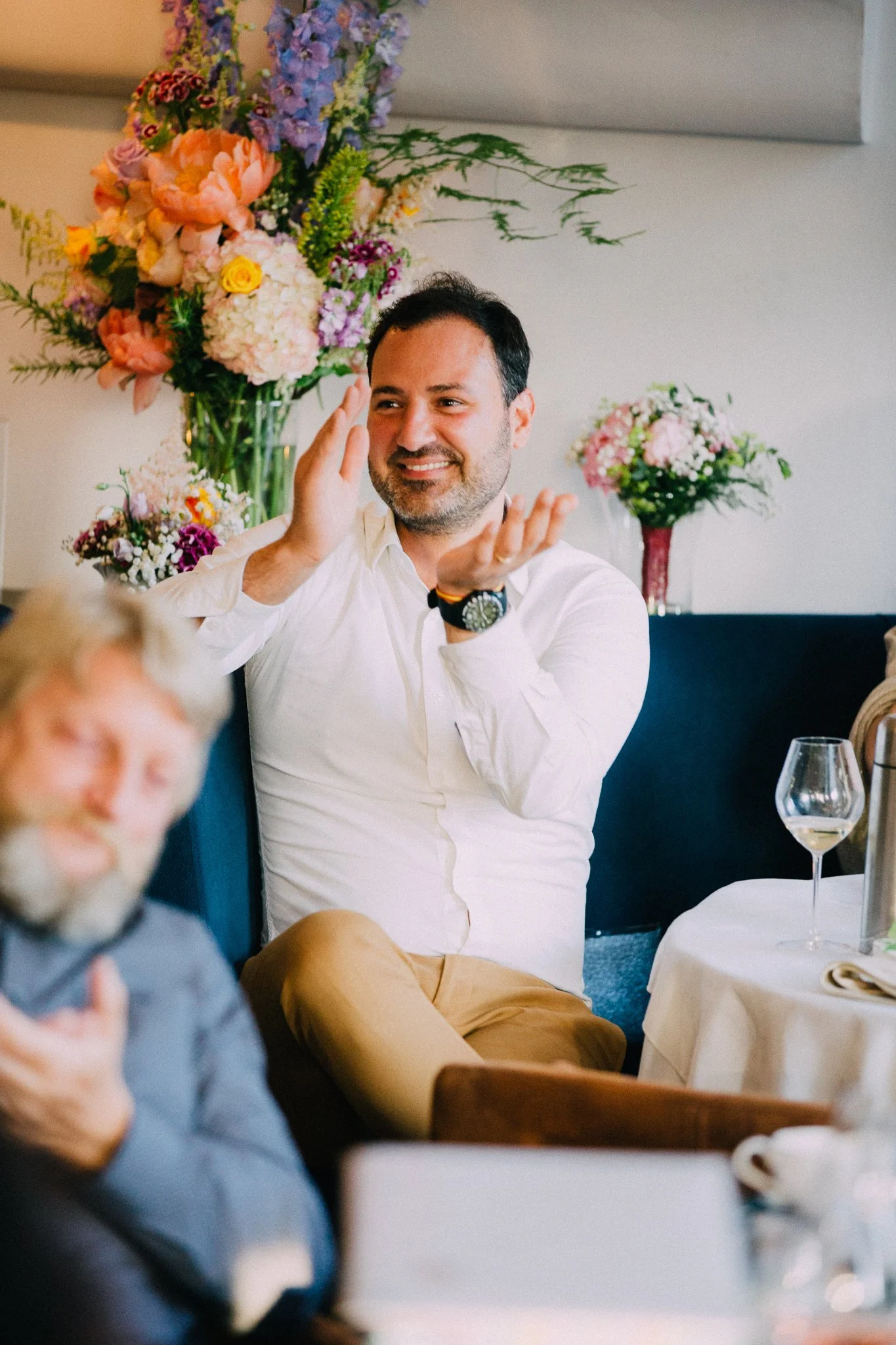  A guest clapping 