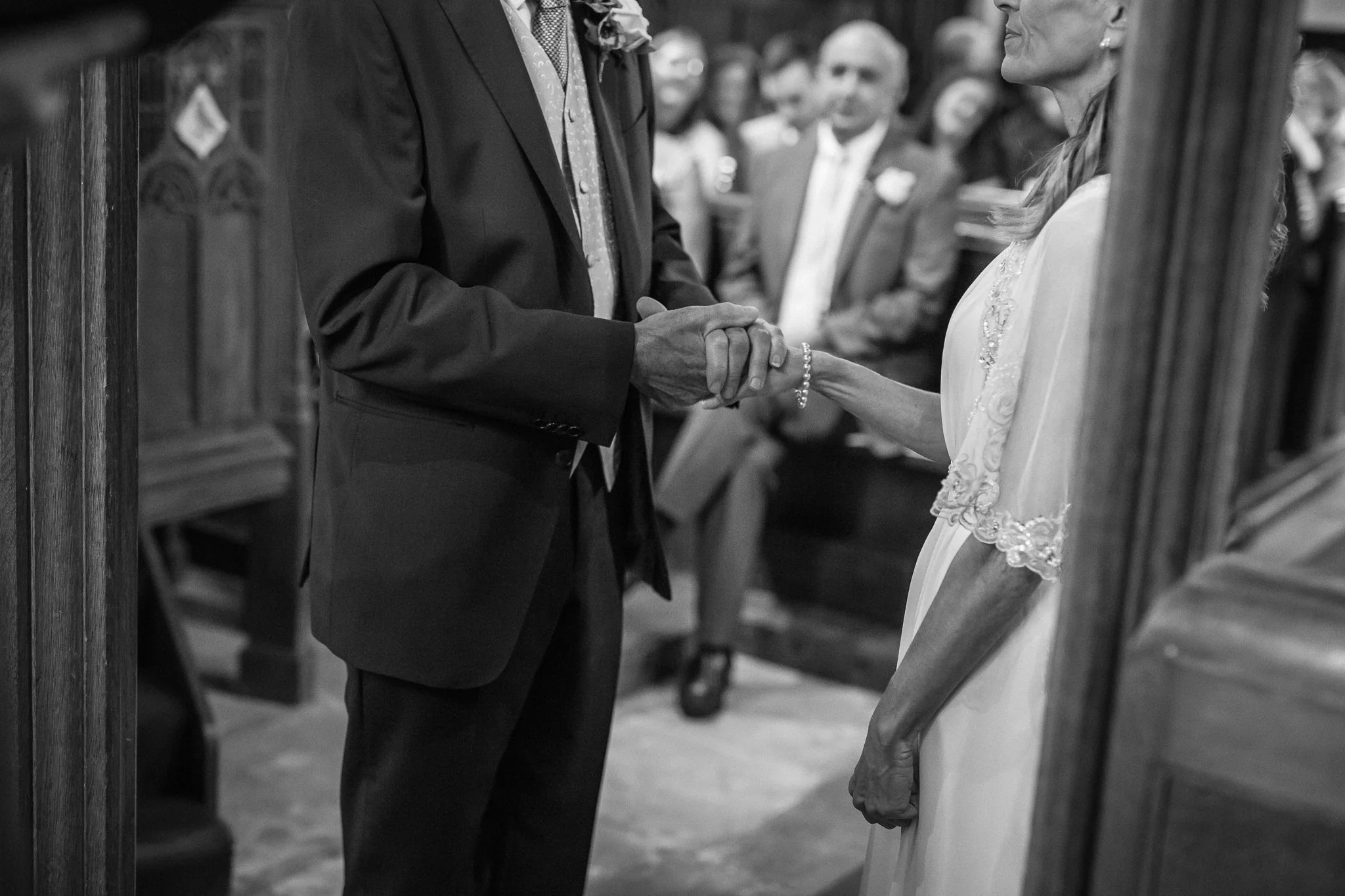 CANTERBURY CATHEDRAL LODGE WEDDING PHOTOGRAPHY-020.jpg