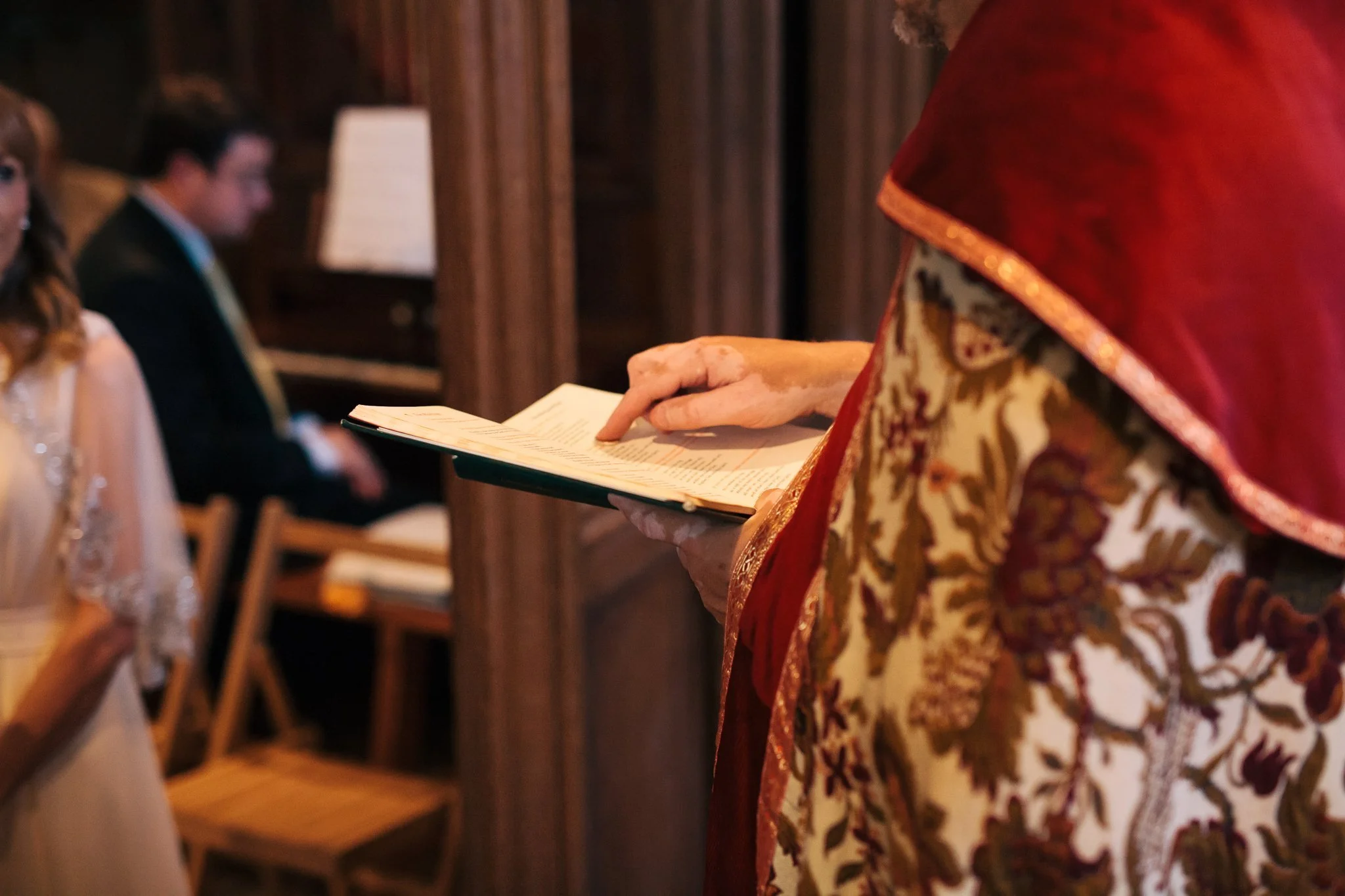 CANTERBURY CATHEDRAL LODGE WEDDING PHOTOGRAPHY-021.jpg