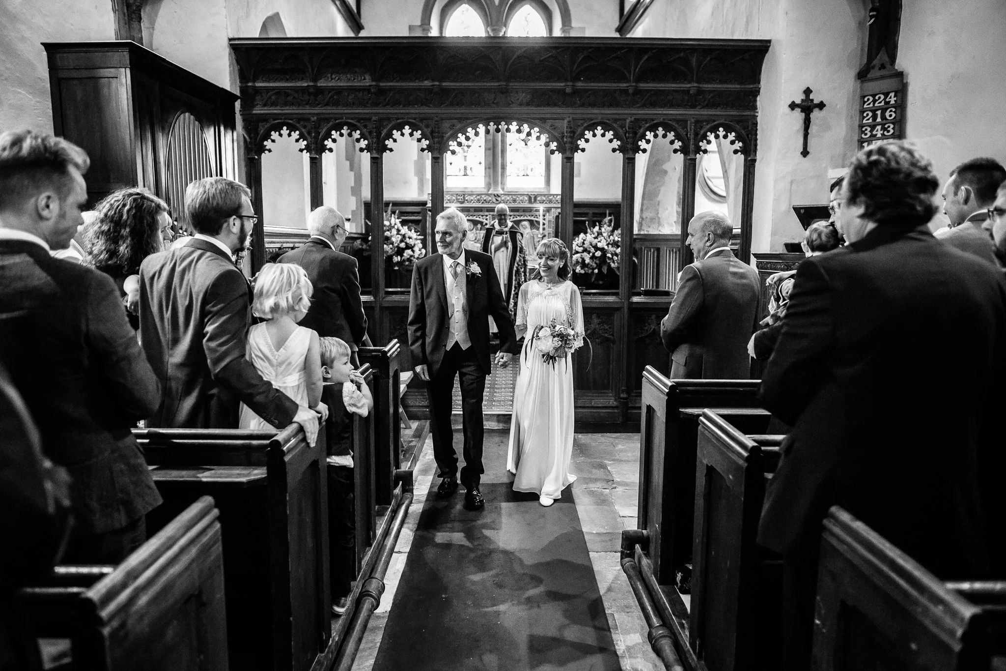 CANTERBURY CATHEDRAL LODGE WEDDING PHOTOGRAPHY-025.jpg
