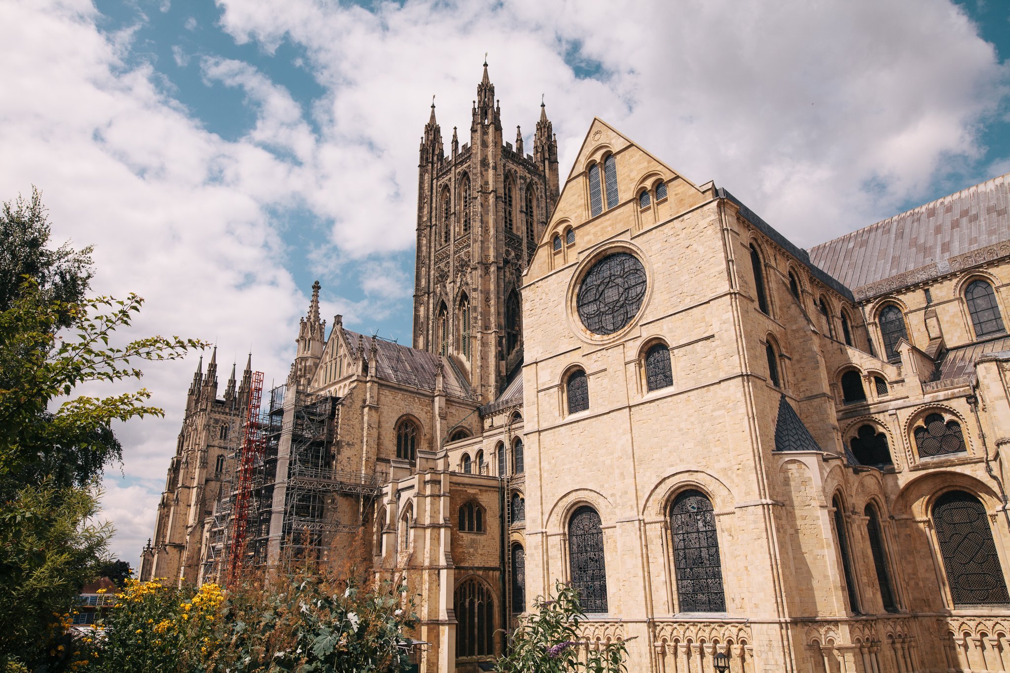 CANTERBURY CATHEDRAL LODGE WEDDING PHOTOGRAPHY-031.jpg