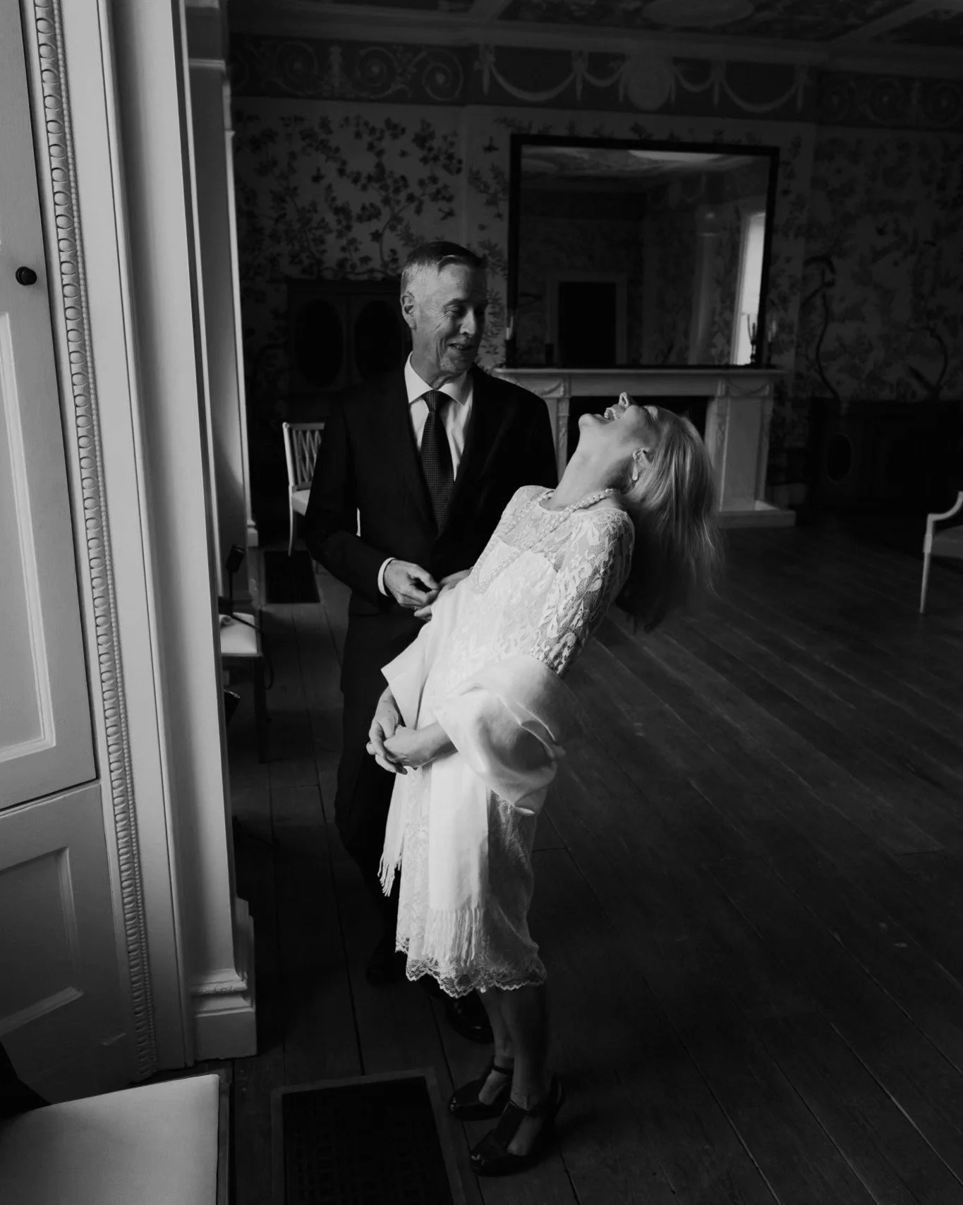 The wedding of Jack and Steve at Pitzhanger Manor &amp; Gallery was the definition of a micro wedding. Just 4 people in total, but it was so much fun to be a part of their intimate wedding day.

As a photographer there is nowhere to hide with micro w