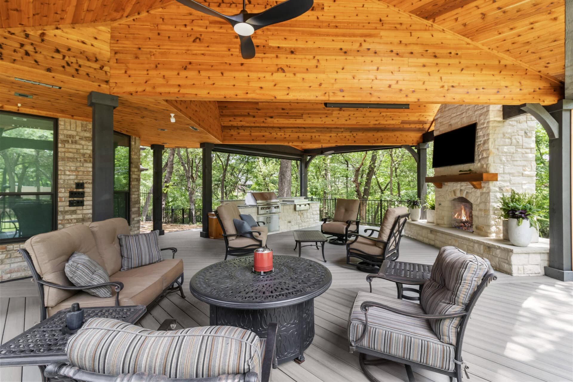 outdoor-living-space-southlake-tx-texas-best-fence-patio12-scaled.jpg