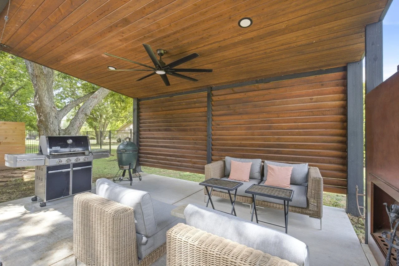 custom-outdoor-living-space-flower-mound-texas-best-fence-and-patio3.jpg